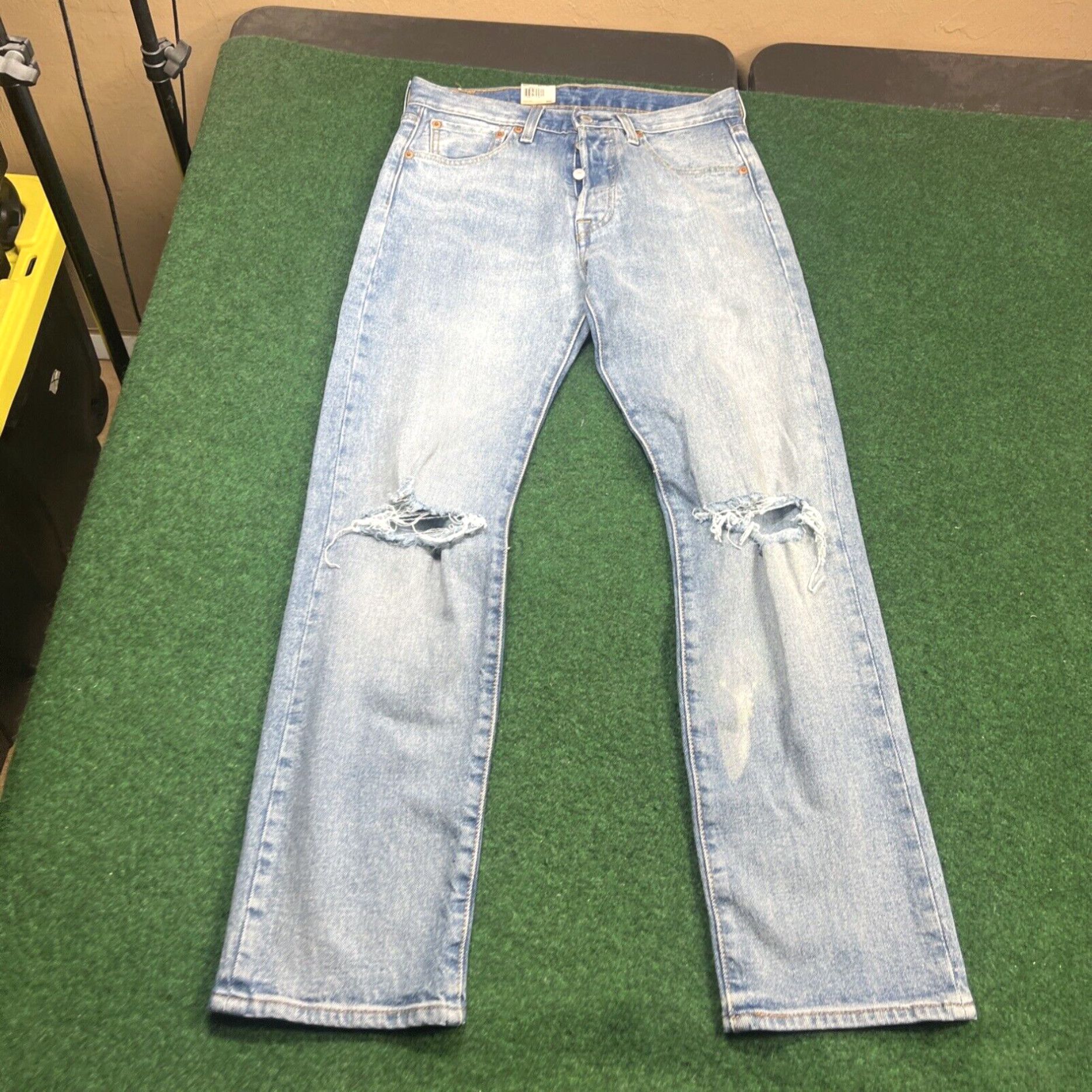 Levi's Levis Jeans Mens 28x30 Blue 501 XX Dark Wash Button Fly Original Straight NEW Size US 28 / EU 44 - 5 Thumbnail