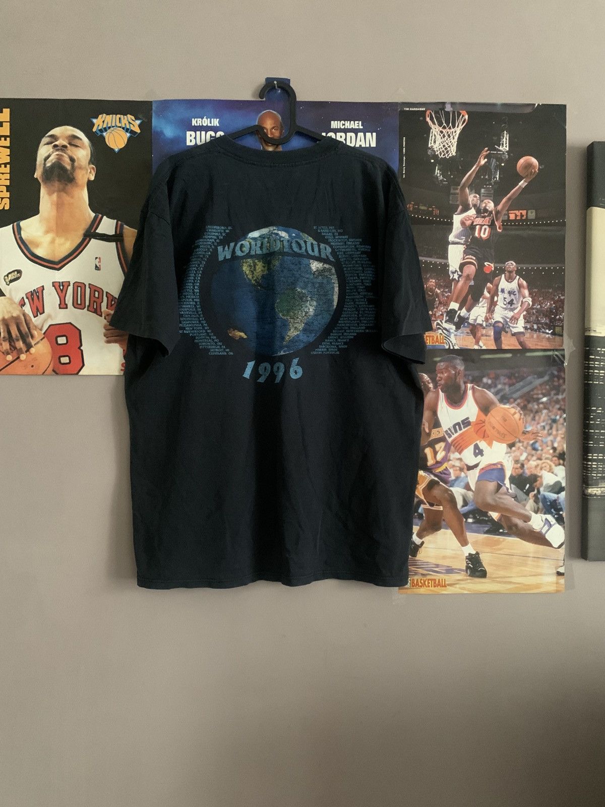 Band Tees 1996 Vintage Brockum AC/DC Ballbreaker World Tour Tee Size US XL / EU 56 / 4 - 6 Thumbnail