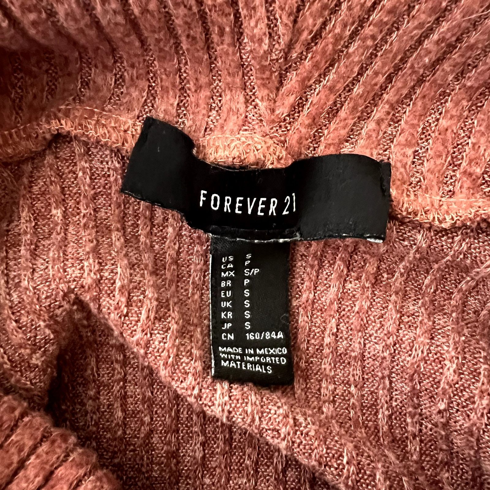 Forever 21 Forever 21 Pink Knit Turtleneck Sweater Size S / US 4 / IT 40 - 6 Thumbnail