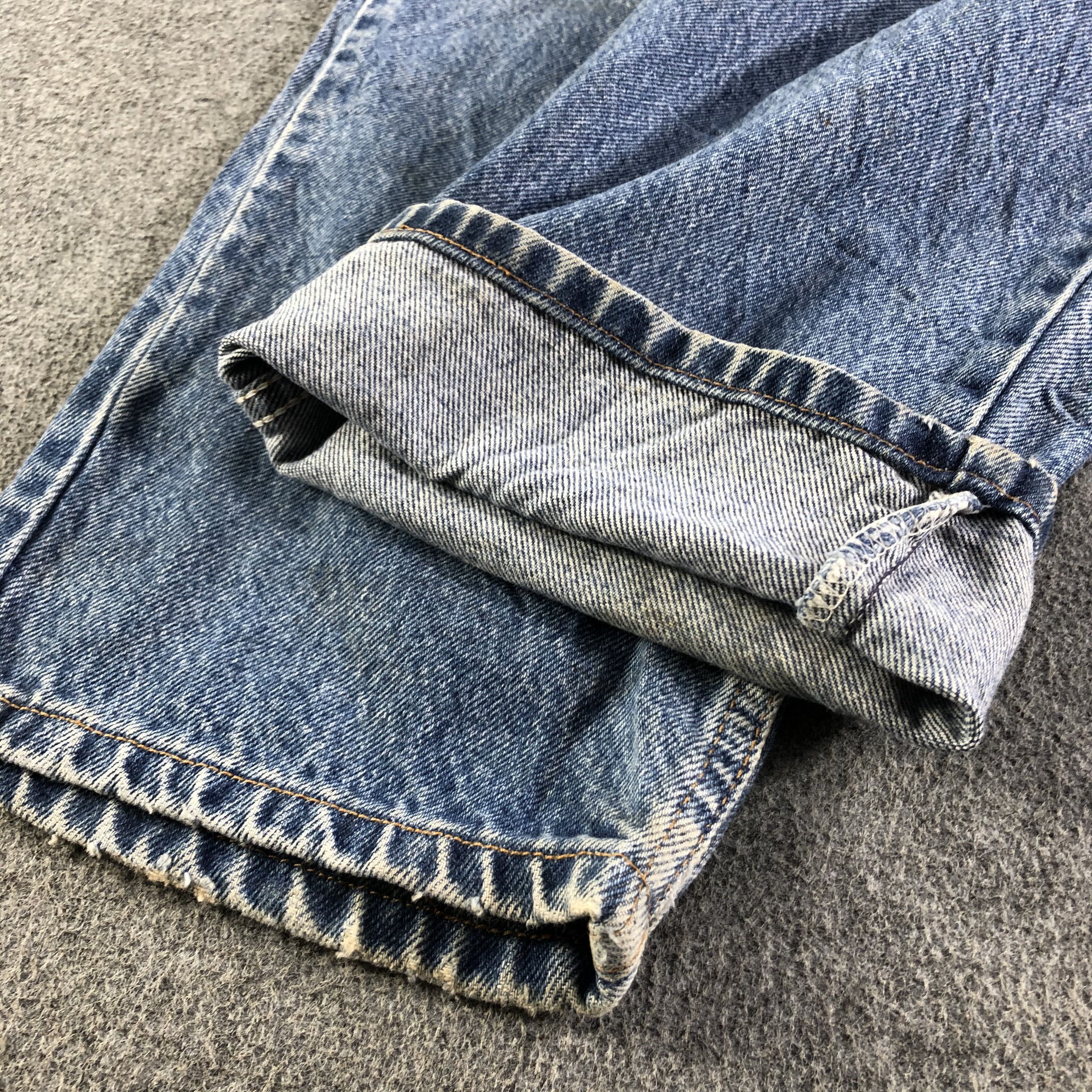 Levi's Vintage 90s Blue Wash Levis 545 Jeans-J3087 Size US 35 - 6 Thumbnail