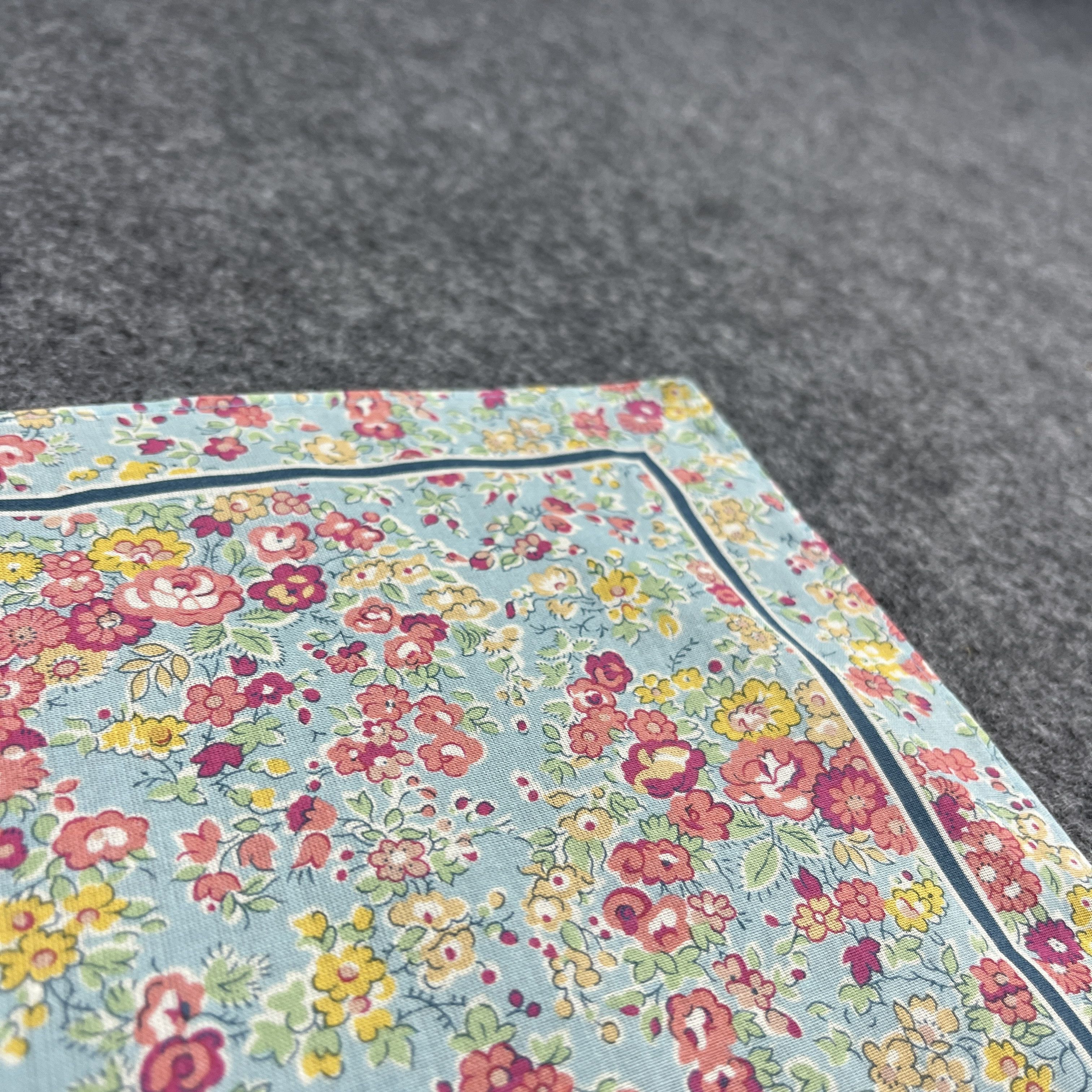 Liberty Liberty Floral Handkerchief / Bandana / Neckerchief B164 Size ONE SIZE - 8 Thumbnail