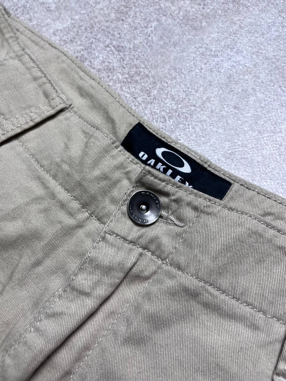 Oakley Vintage Oakley Cargo Baggy Shorts Jorts 33 Size US 33 - 5 Thumbnail