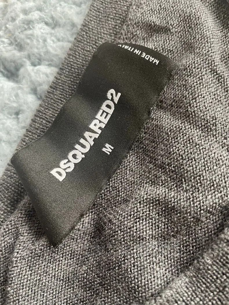 Dsquared2 DSQUARED2 Men's Slim Fit Wool Sweater. Size US M / EU 48-50 / 2 - 3 Thumbnail