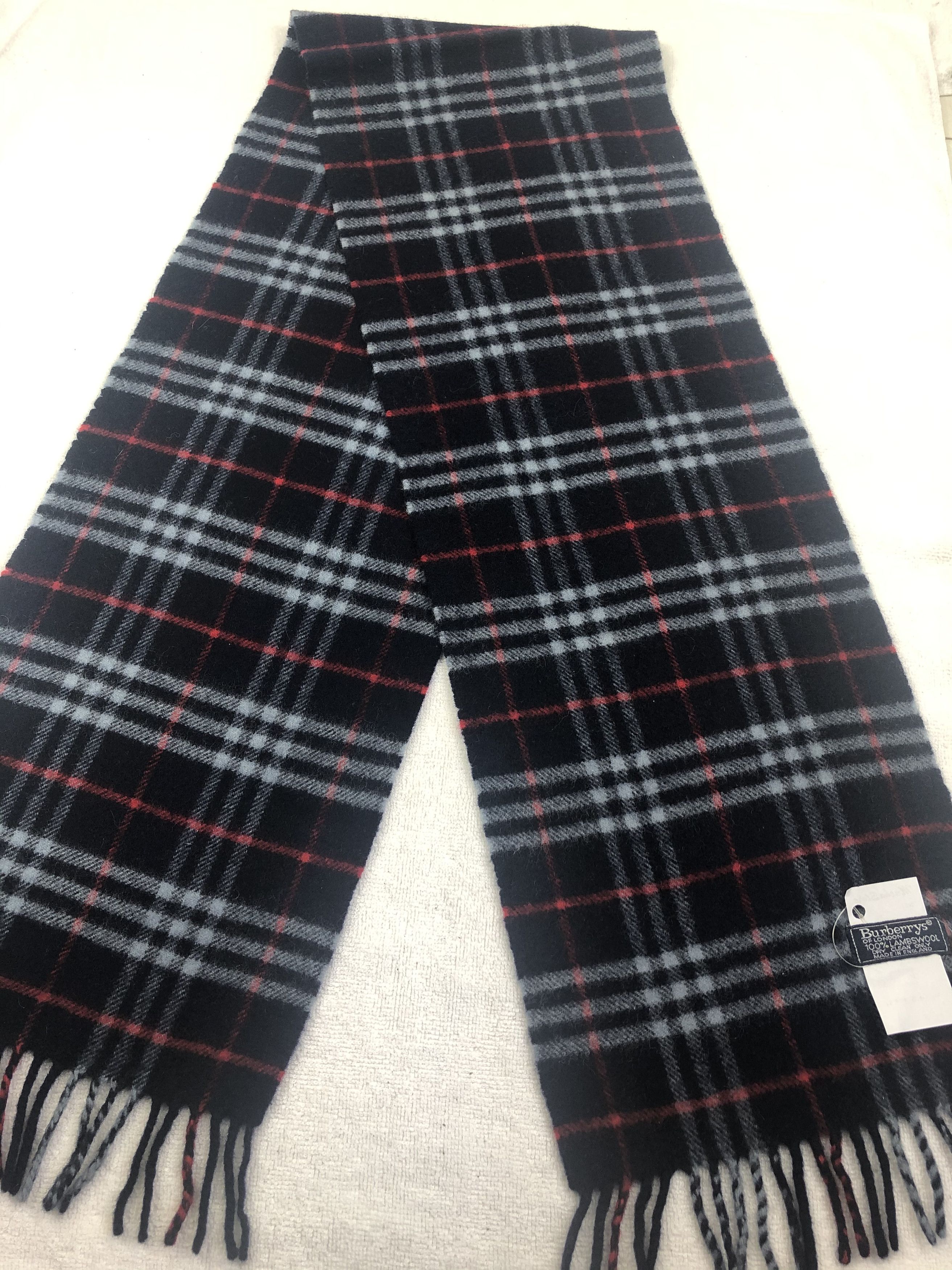 Burberry Burberry Nova Check Scarf / Muffler / Neckwear Size ONE SIZE - 3 Thumbnail