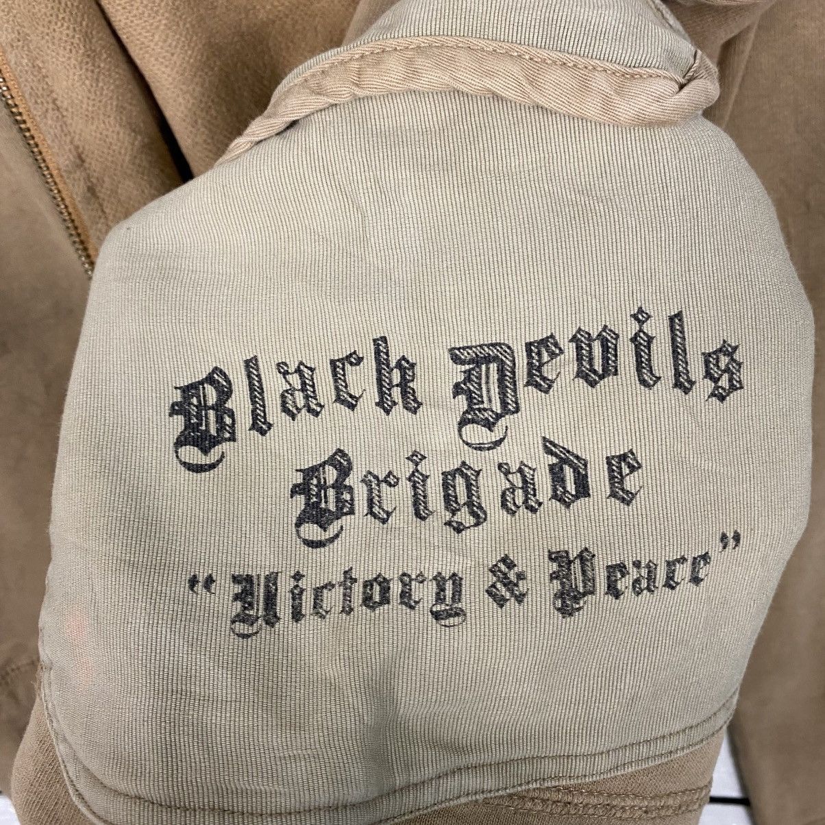 Avirex 📌Vintage Bomber Jacket Avirex Black Devils Brigade Bondage Size US M / EU 48-50 / 2 - 19 Thumbnail