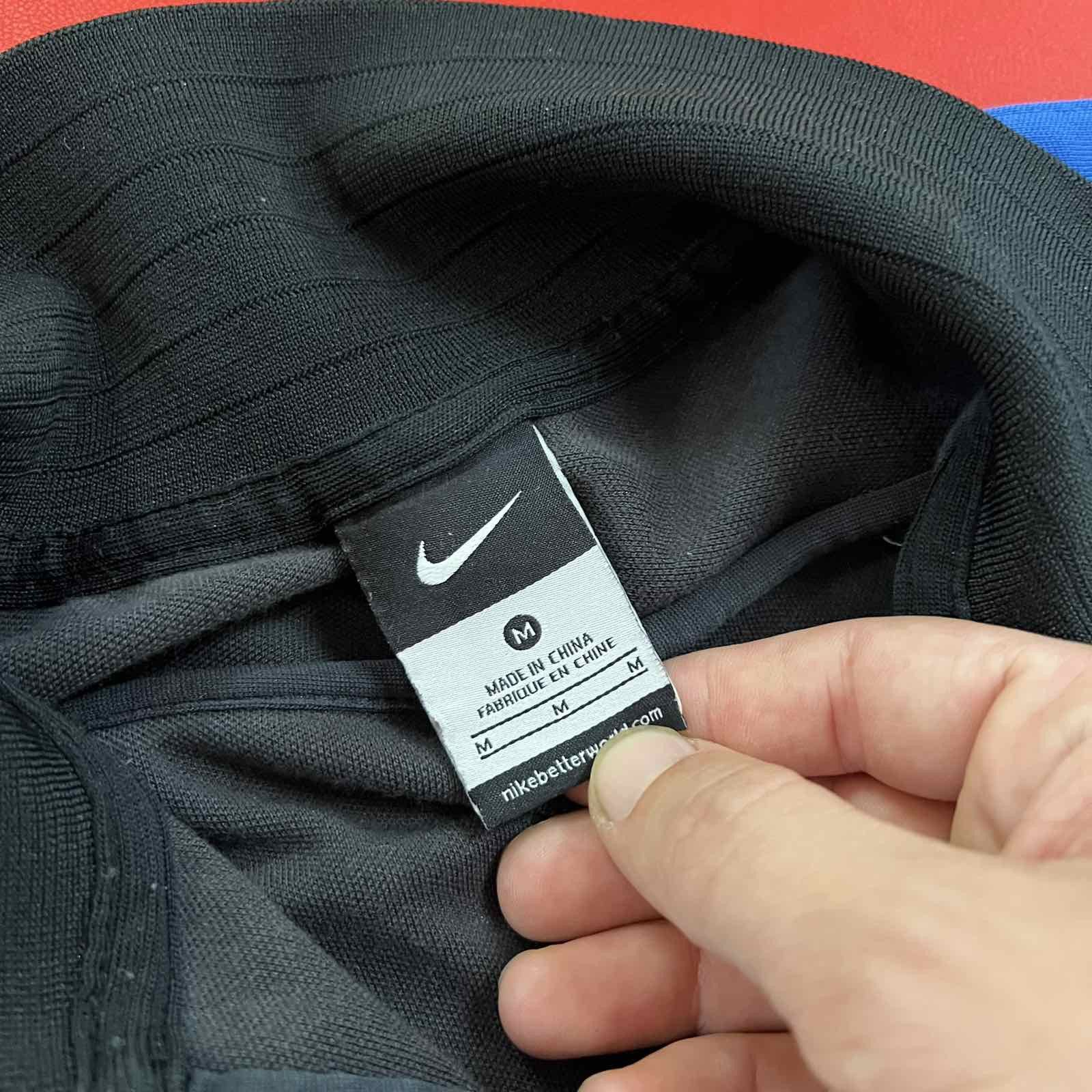 Nike Track Jacket Nike Inter Milan 2011/2012 Rare Soccer Sz M Size US M / EU 48-50 / 2 - 5 Thumbnail