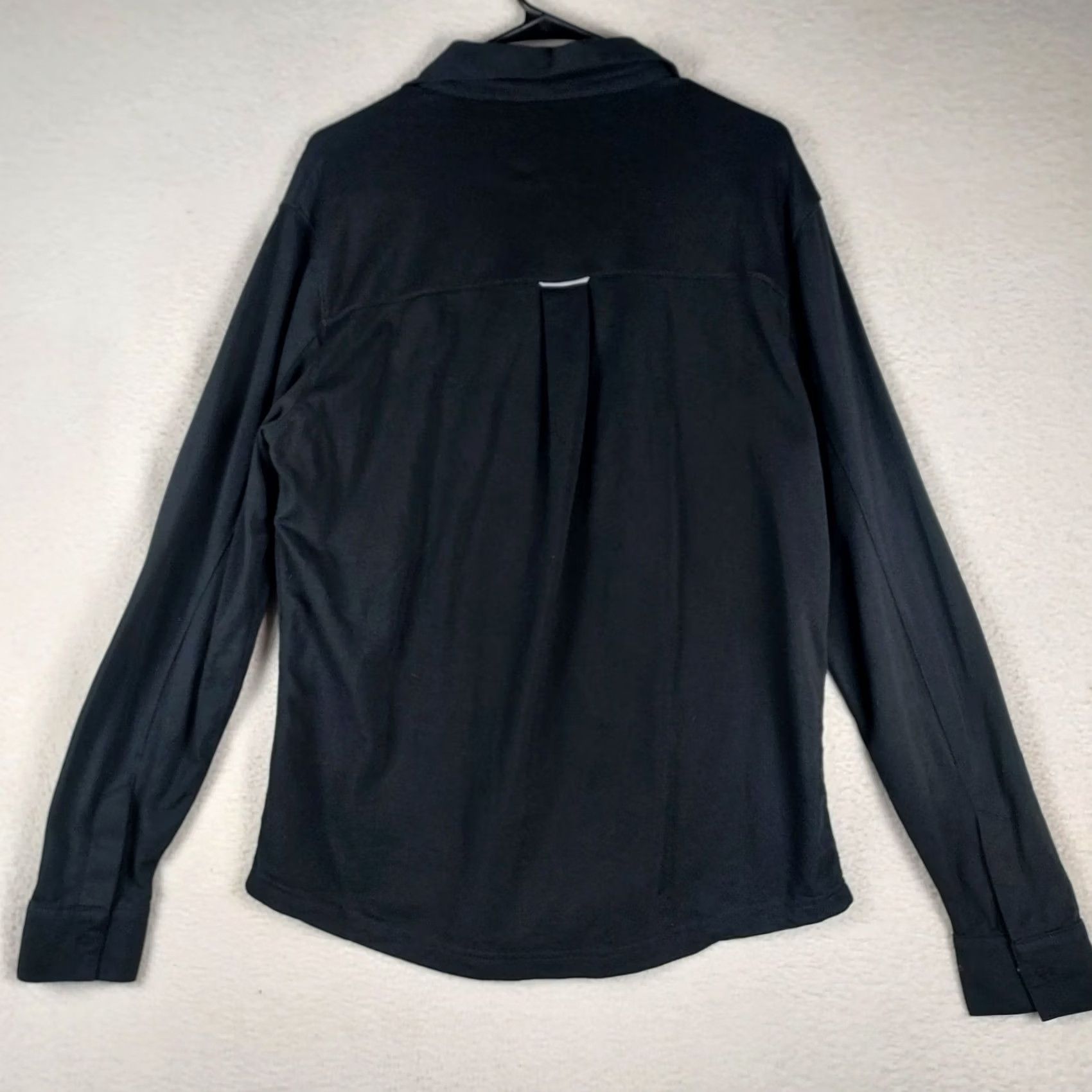 Fabletics Fabletics Mens Button Front Shirt Black Long Sleeve Performance Casual L Size US L / EU 52-54 / 3 - 2 Thumbnail