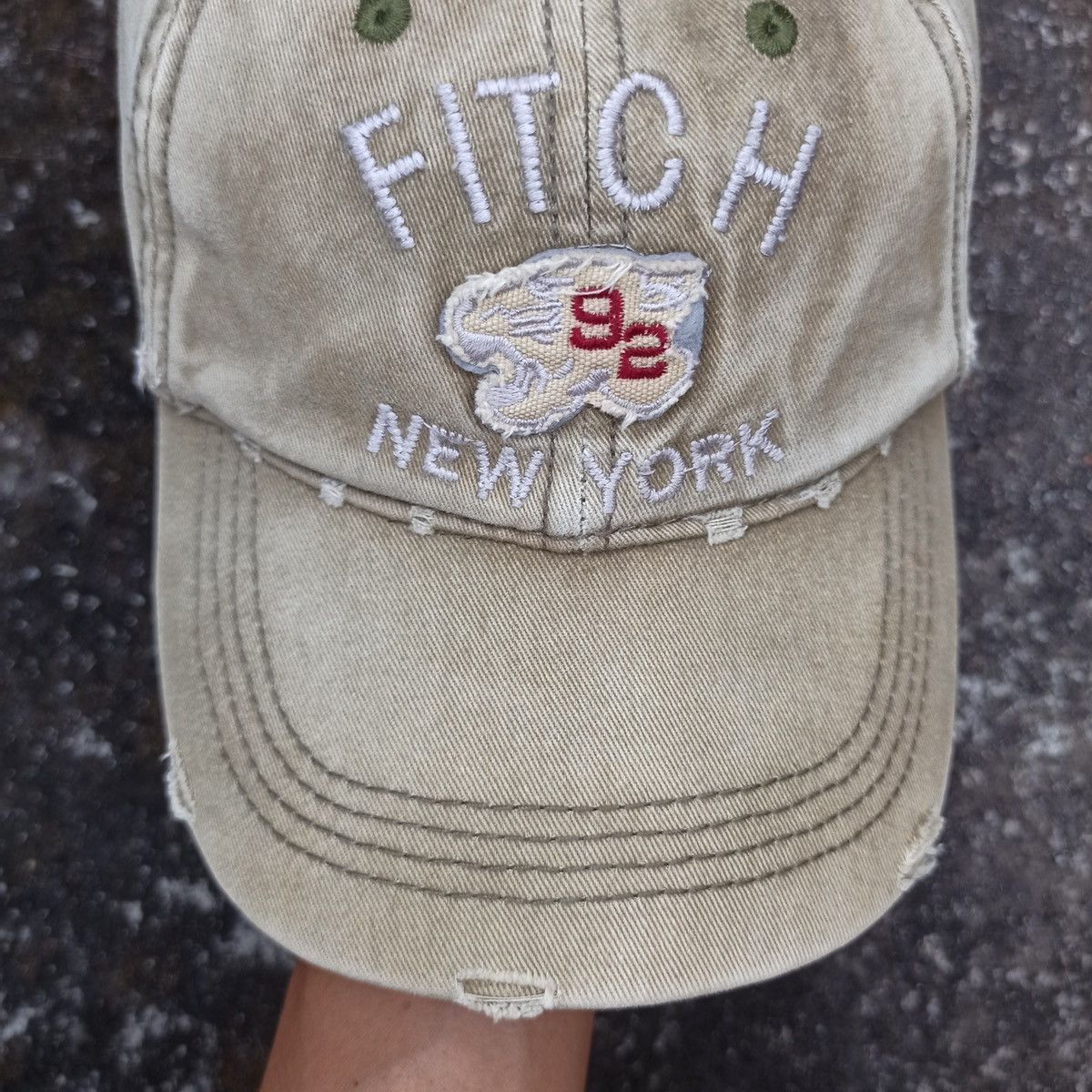 Abercrombie & Fitch Sick distressed wash hat by abercombie new york Size ONE SIZE - 10 Thumbnail