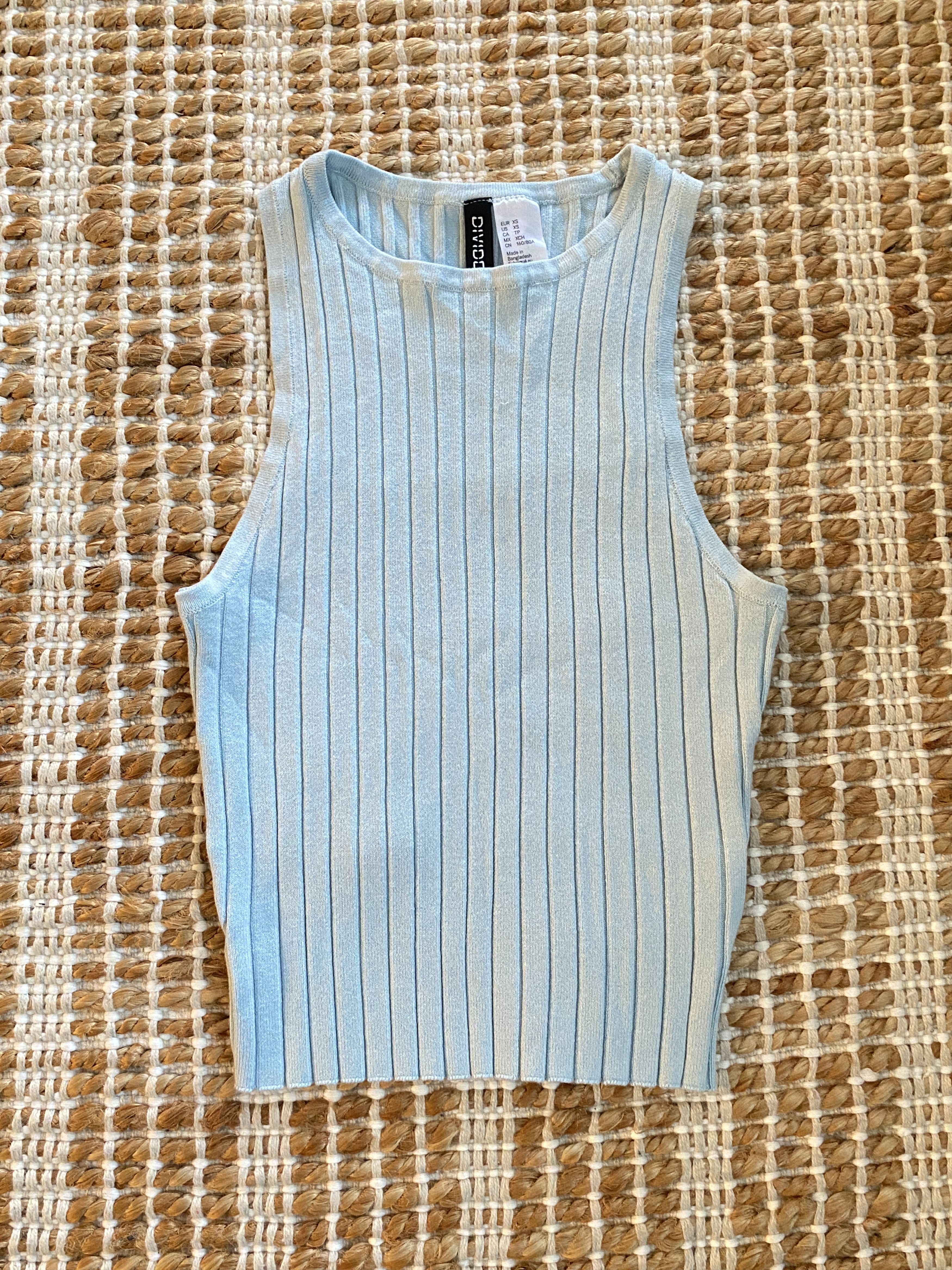 H&M H&M Divided Light Blue Cropped Halter Top – Size XS Size XS / US 0-2 / IT 36-38 - 6 Thumbnail