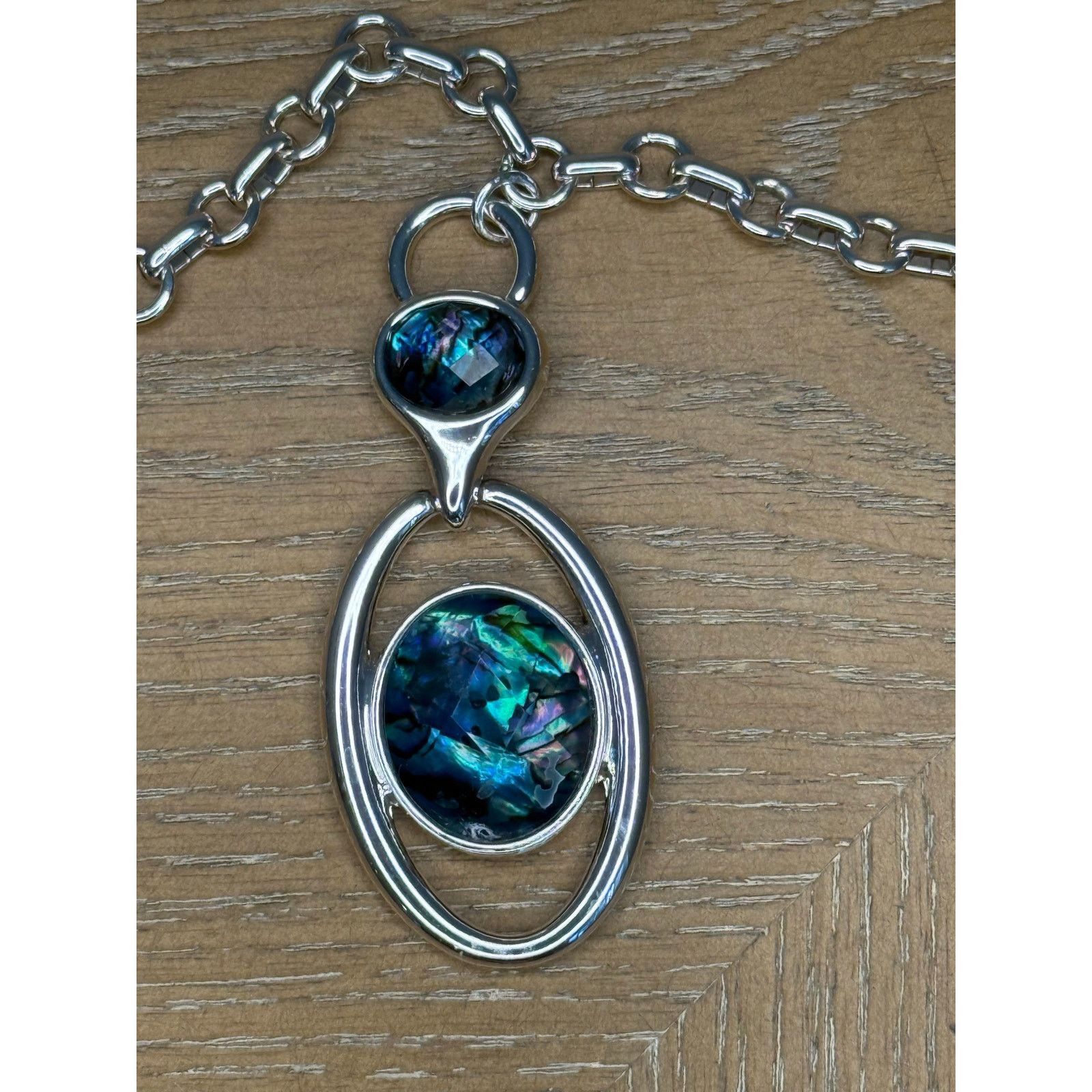 Anne Klein Anne Klein Silver Tone Blue Crystal Pendant Necklace New Size ONE SIZE - 5 Thumbnail