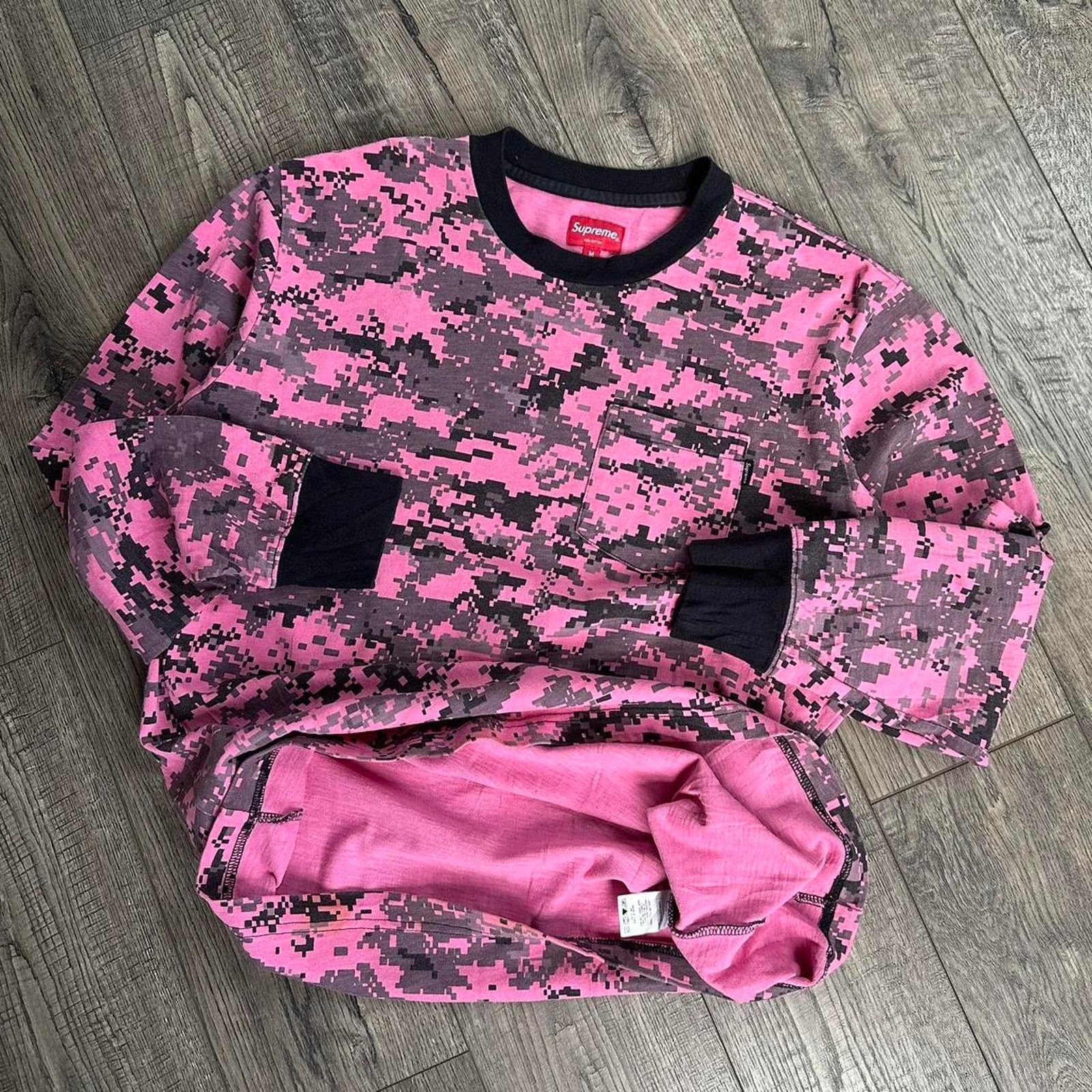 Supreme Pink Cotton Digi Camo SS17 Supreme Pocket Longsleeve Shirt Size US M / EU 48-50 / 2 - 8 Thumbnail