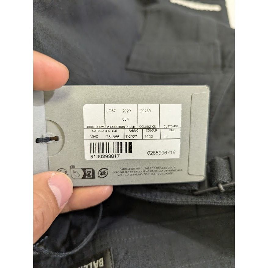 Balenciaga o1rshd1 Cotton Ripstop Gamer Shorts in Black Size US 28 / EU 44 - 22 Thumbnail