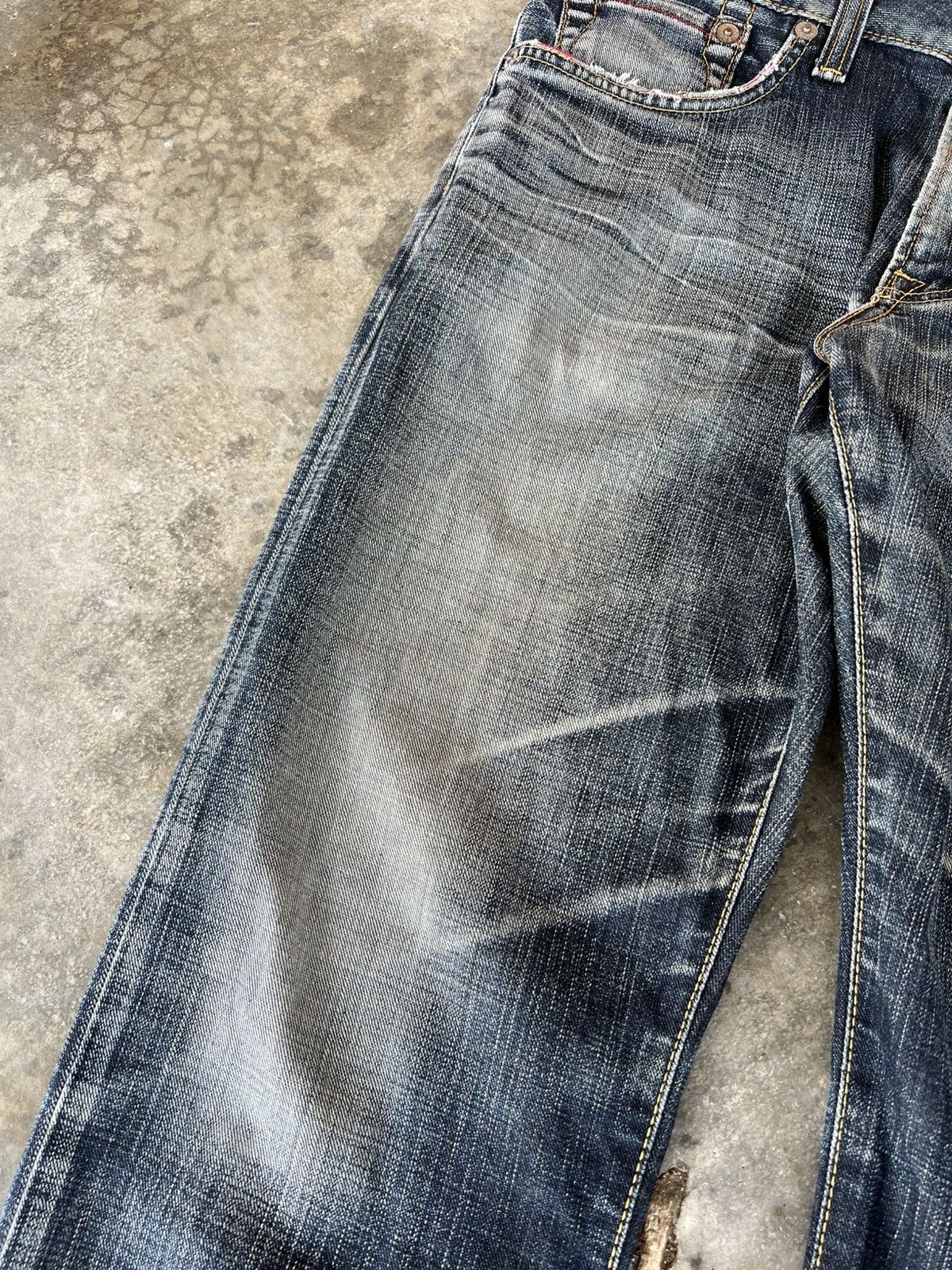Edwin × Japanese Brand × Jean Vintage Edwin Blue Trip Edgeline Distressed Jean Size US 33 - 6 Thumbnail