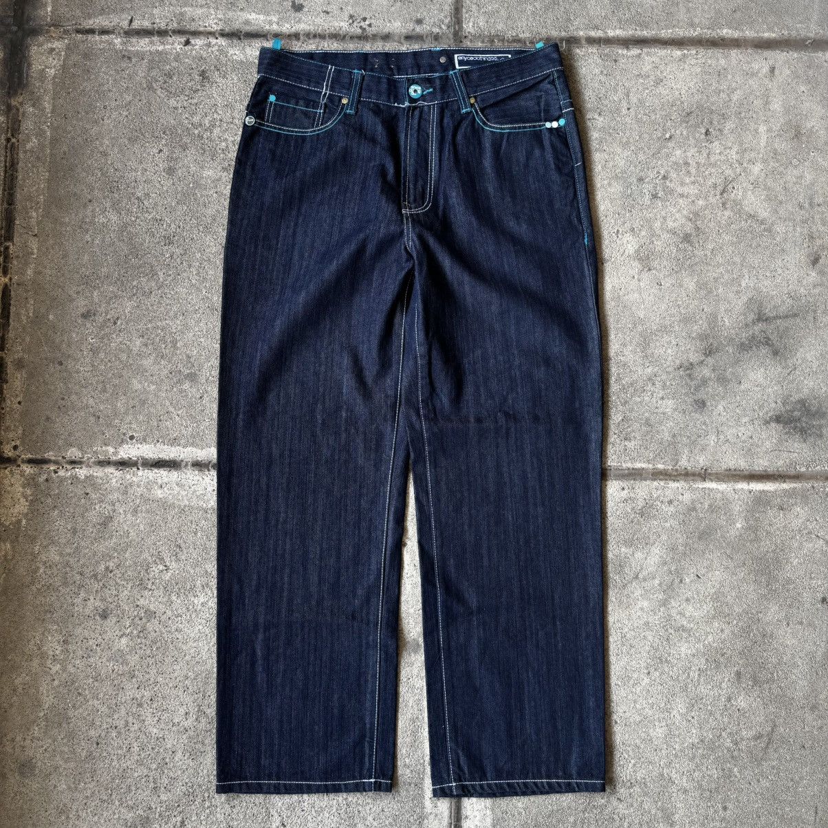 Enyce BAGGY VINTAGE Y2K ENYCE HEX STYLE EMBROIDERED DENIM JEANS Size US 34 / EU 50 - 2 Thumbnail