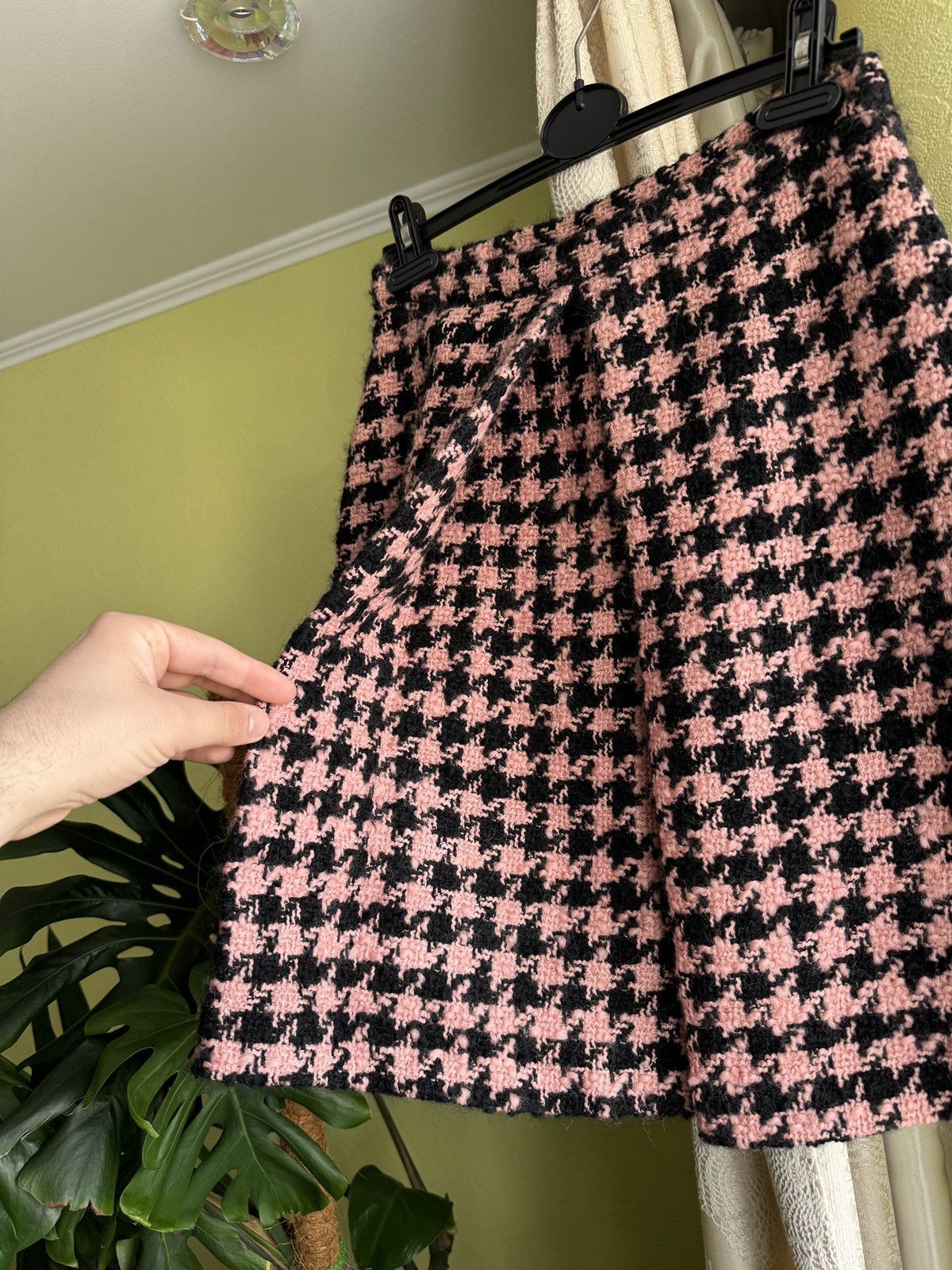 Moschino Moschino Cheap and Chic Houndstooth High Waist Wool Skirt Size 28" / US 6 / IT 42 - 5 Thumbnail