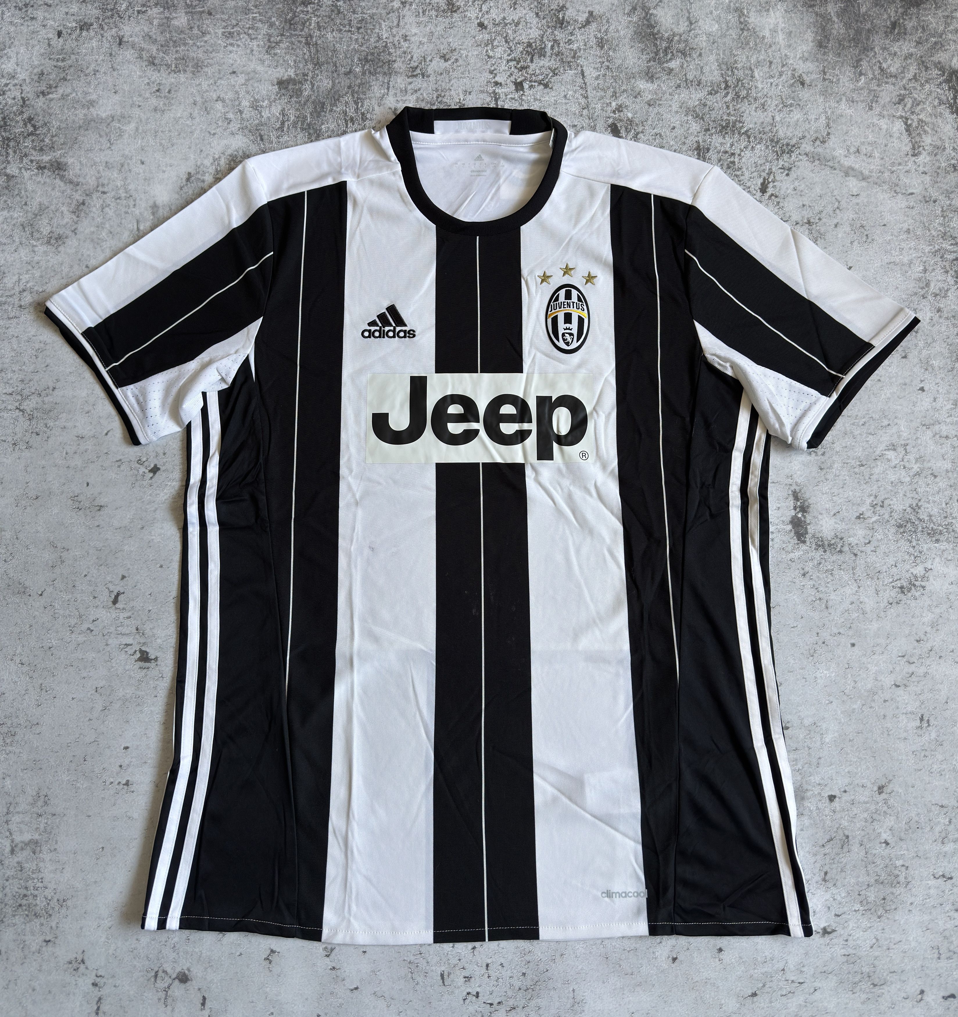 Adidas Juventus 2016 2017 FOOTBALL SHIRT JERSEY MAGLIA SIZE M Size US M / EU 48-50 / 2 - 1 Thumbnail