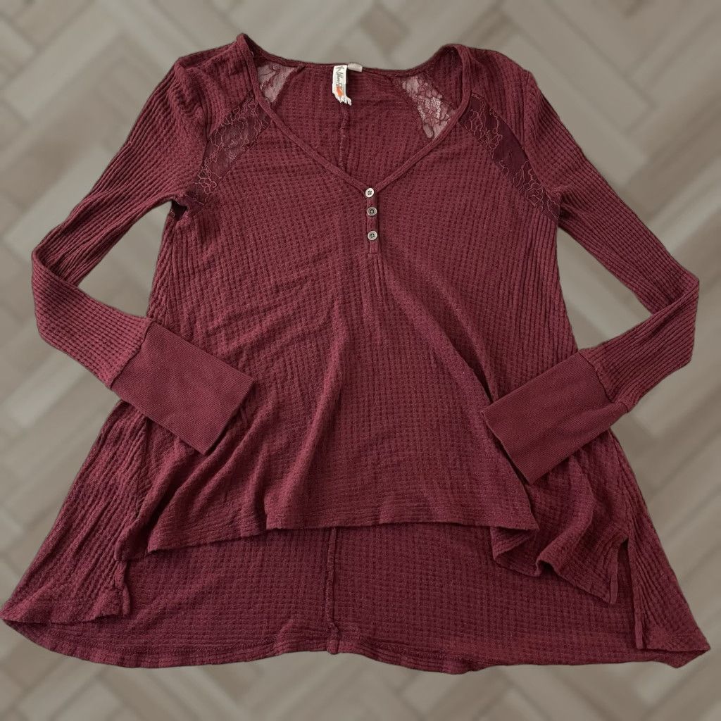Anthropologie OTHERS FOLLOW Pullover Sweater Women's Large Maroon Red Pullover Sweater Womens L Red 90s Event Mens Womens Size L / US 10 / IT 46 - 1 Thumbnail
