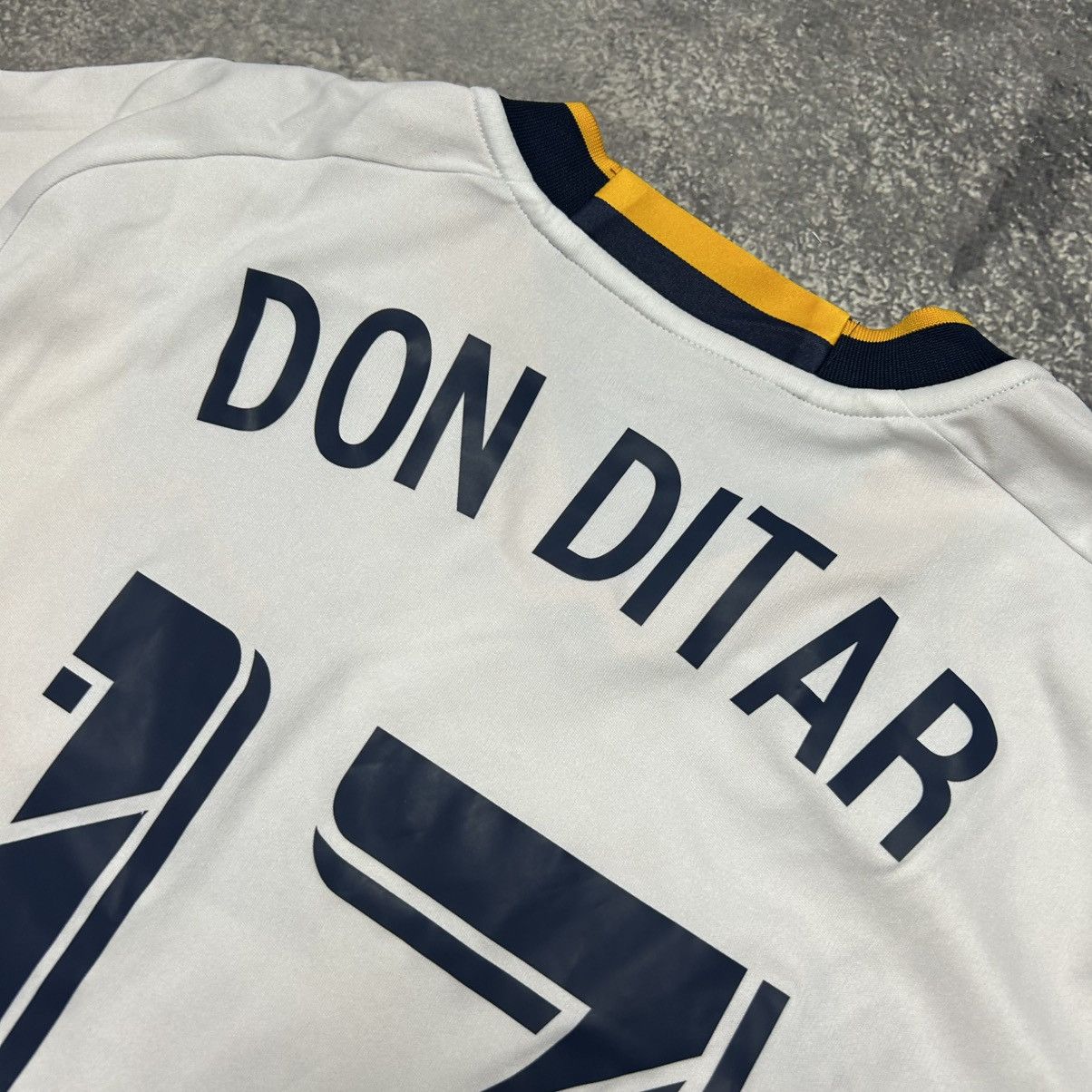 Adidas Mens Adidas FC La Galaxy MLS 2015 Don Ditar soccer jersey Size US M / EU 48-50 / 2 - 14 Thumbnail