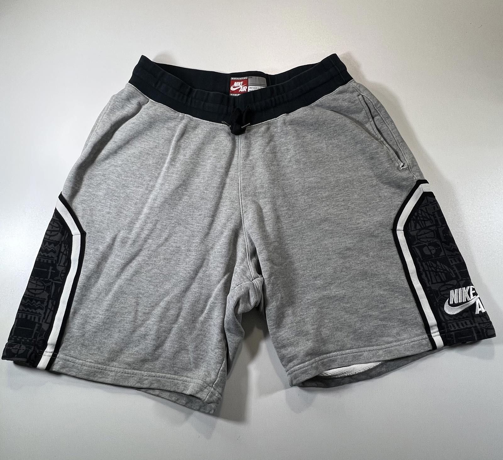 Nike Nike Air Grey and Black Athletic Shorts Size L Size US 34 / EU 50 - 1 Thumbnail