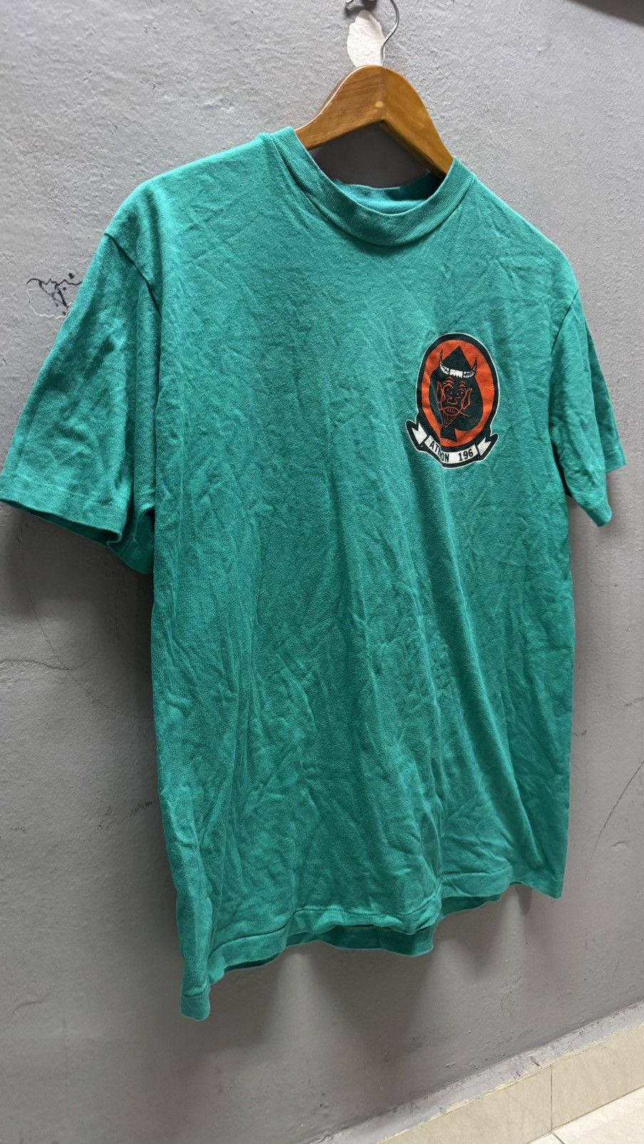 Hanes × Vintage Vintage 90s Arron 196 Main Battery Size US L / EU 52-54 / 3 - 2 Thumbnail