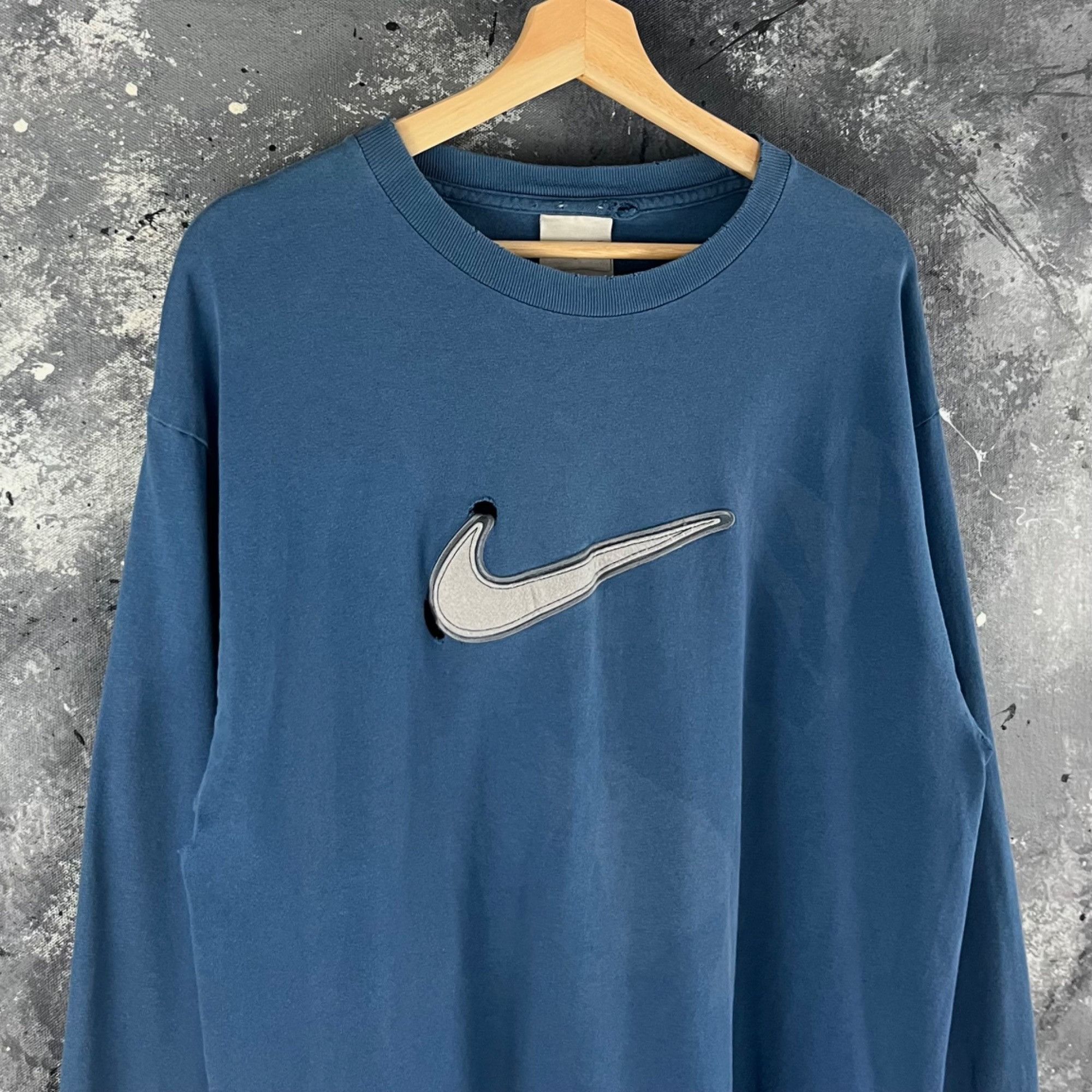 Vintage Vintage Y2K Nike long sleeve shirt Size US L / EU 52-54 / 3 - 2 Thumbnail