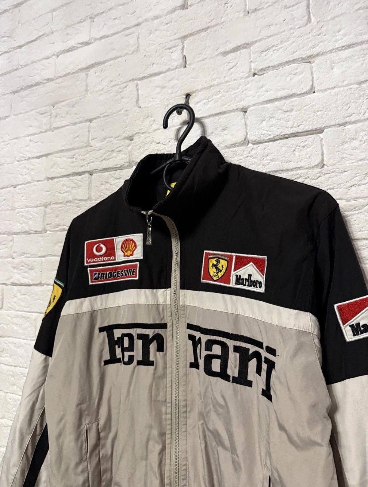 Ferrari Ferrari Racing Bomber Jacket Mallboro Vodafone Bridgestone Size US S / EU 44-46 / 1 - 2 Thumbnail