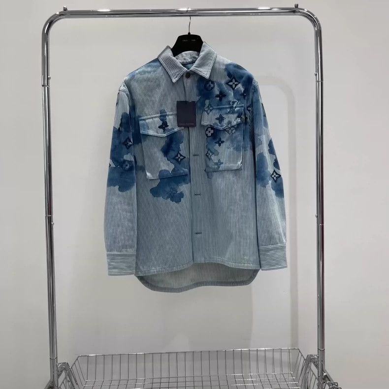 Louis Vuitton louis vuitton Ink Style Thick Denim Jacket 2501-Nextarrow Size US S / EU 44-46 / 1 - 1 Thumbnail
