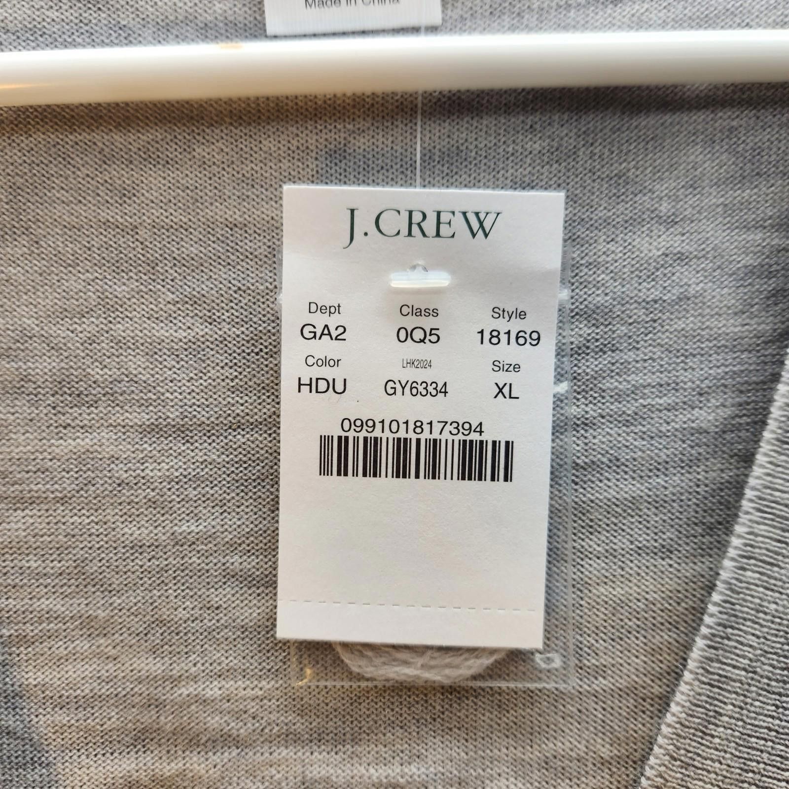 J.Crew J Crew 100% Merino Wool Grey Cardigan Size XL NWT Size XL / US 12-14 / IT 48-50 - 6 Thumbnail