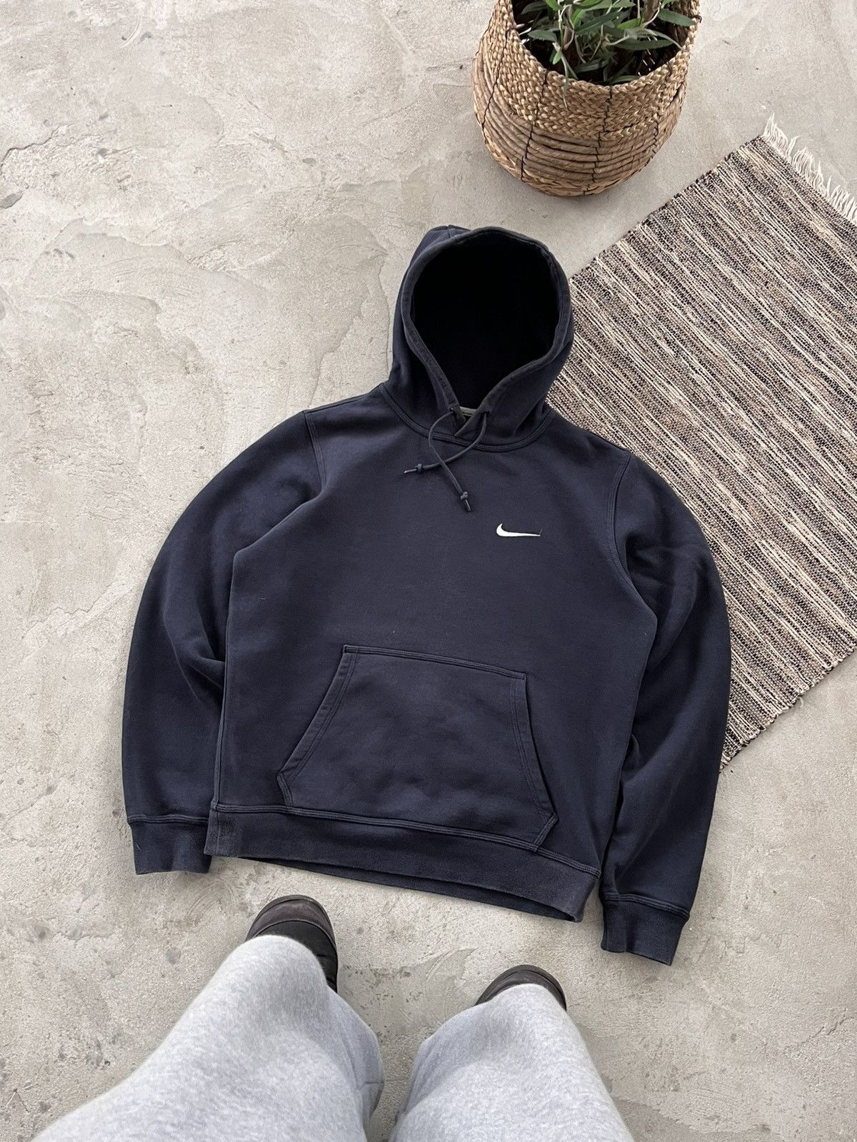 Nike 00s Vintage Nike Hoodie Navy Blue Y2K Blank Small logo Size US S / EU 44-46 / 1 - 1 Thumbnail