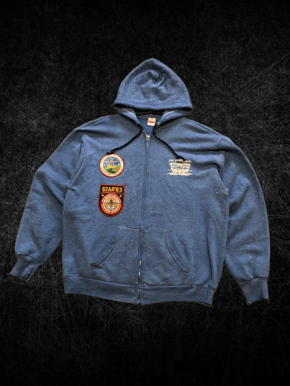 Levi's True Vintage 80s Levi's Hoodie Blue Patched MADE IN USA Size US L / EU 52-54 / 3 - 1 Thumbnail