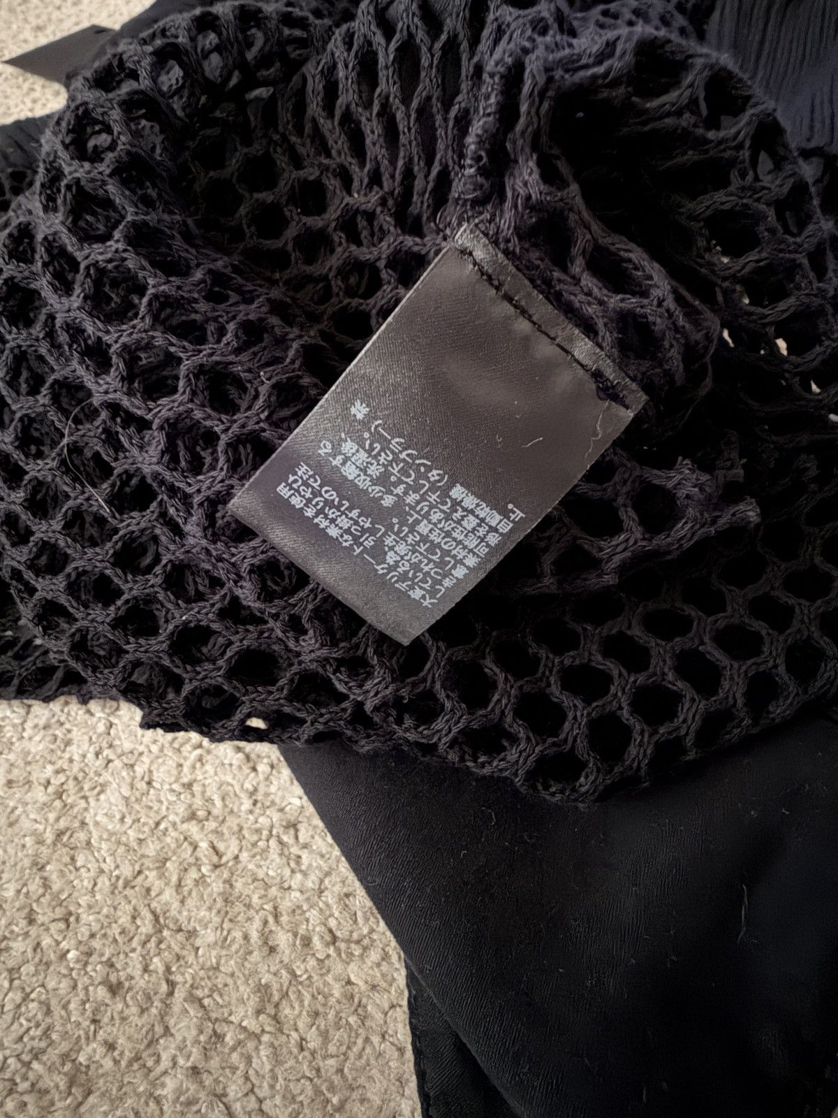 Undercover Undercover Black Knit Mesh Cropped Boxy Sweatshirt size 3 Size US M / EU 48-50 / 2 - 7 Thumbnail
