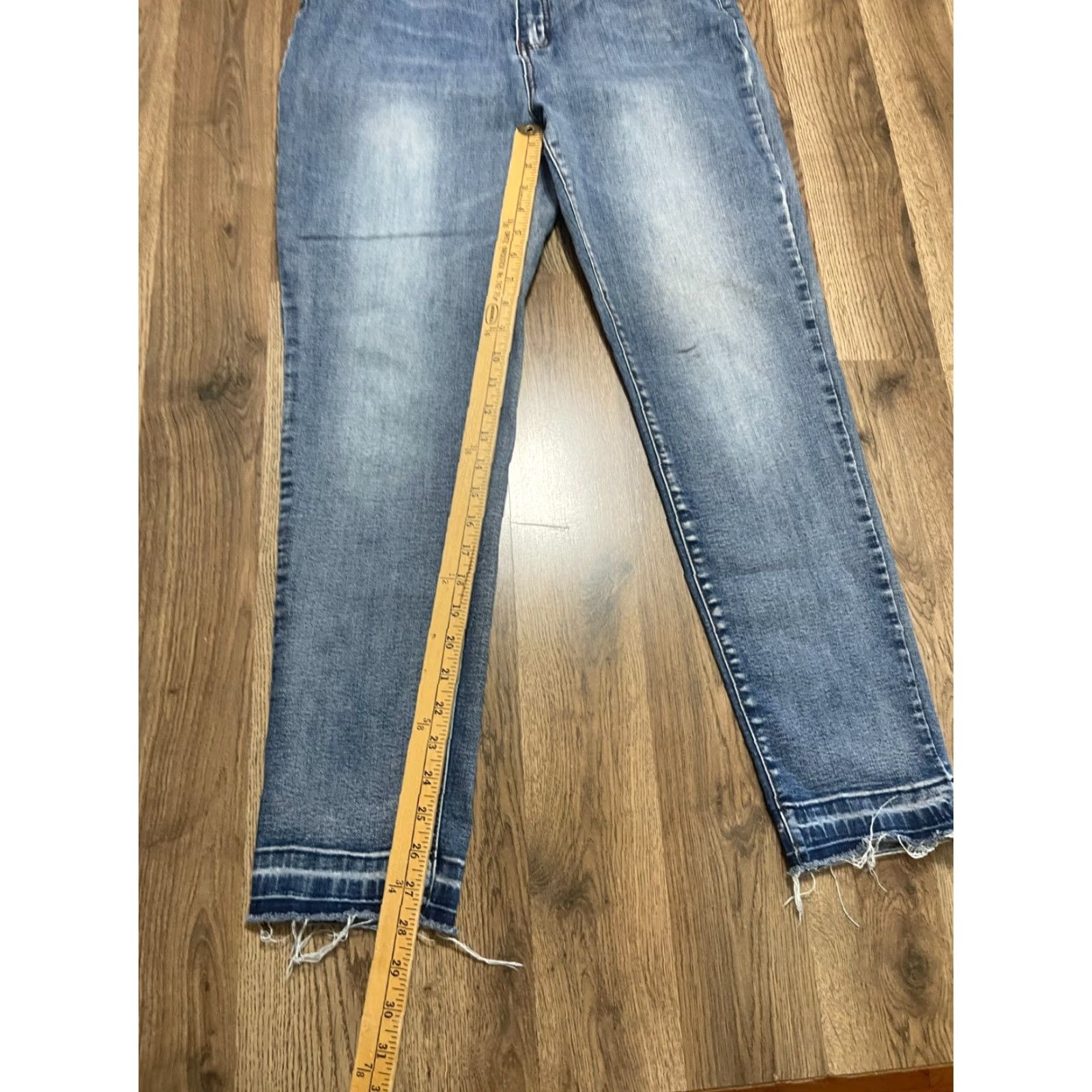 Vintage Tribal Jeans Women's 12 Blue Denim Slim Fit Raw Hem Pockets Ankle Regular Inseam 28 Size 34" / US 12 / IT 48 - 5 Thumbnail