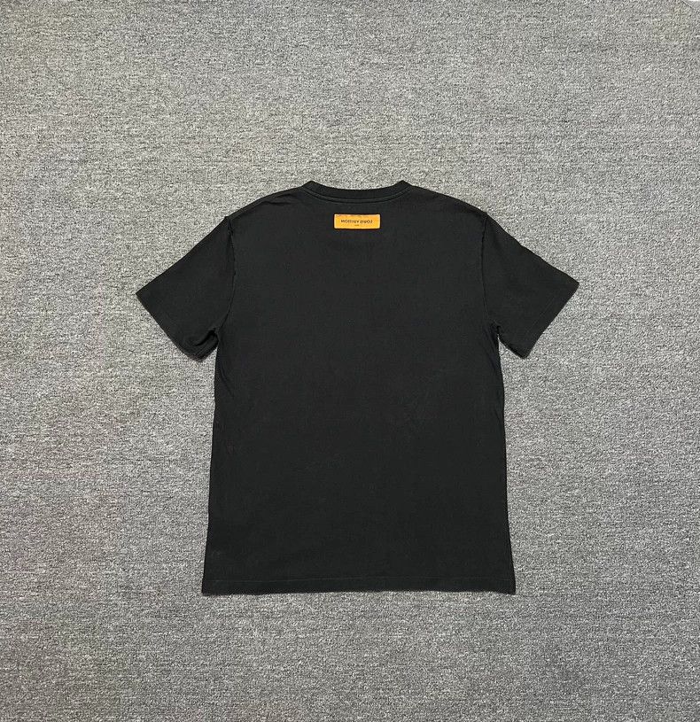 Louis Vuitton LOUIS VUITTON Black small plane short sleeve 2501-Nextarrow Size US L / EU 52-54 / 3 - 2 Thumbnail