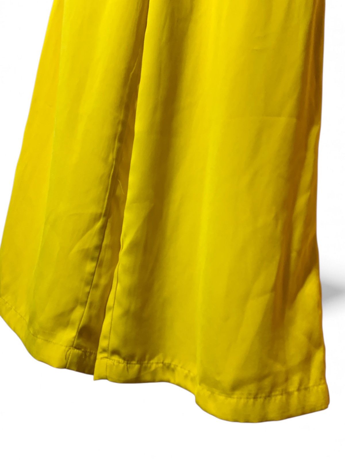 Forever 21 Yellow Wide Legged Pants (item#10108) Size 24" / US 00 / IT 34 - 4 Thumbnail