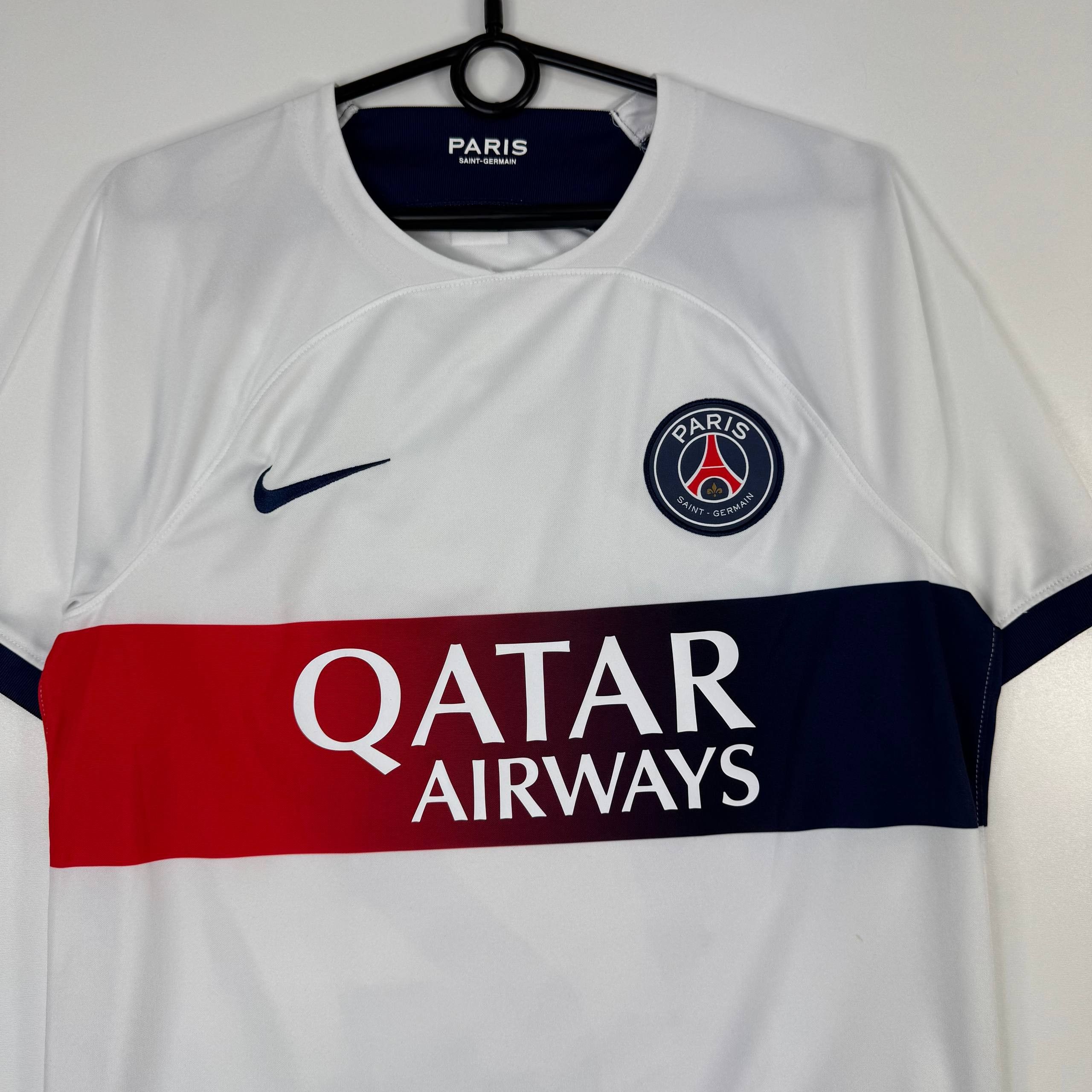 Nike Nike PSG Away Jersey 2023-24 Qatar DX2693-101 Men Size S Size US S / EU 44-46 / 1 - 2 Thumbnail