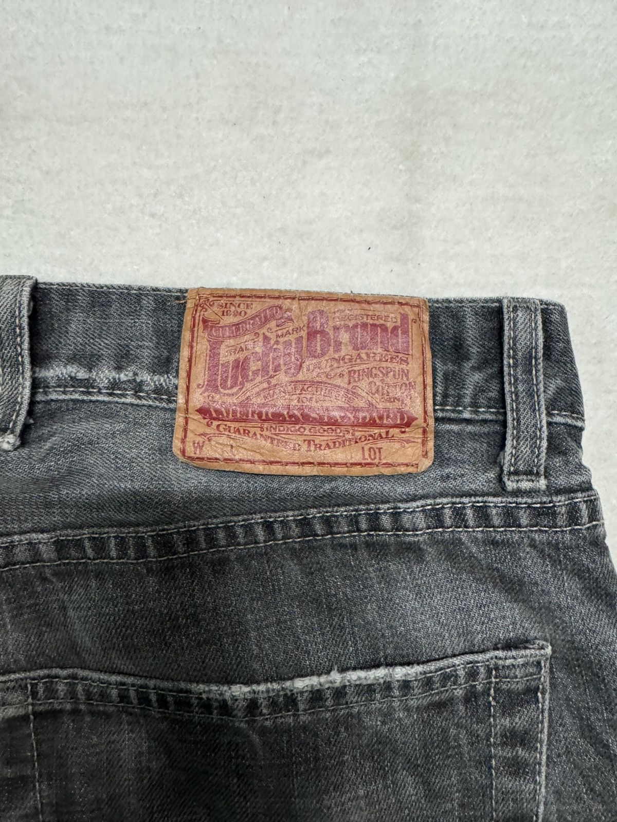 Japanese Brand 🔥OFFER🔥VINTAGE JAPANESE BAGGY THRASHED JEANS Size US 31 - 18 Thumbnail