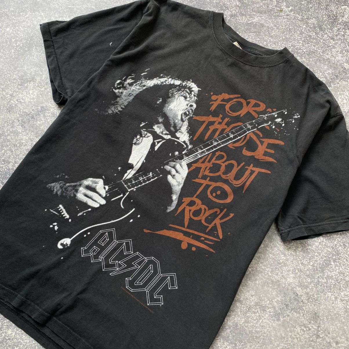 Band Tees × Vintage Vintage AC/DC 2004 big logo rock band overprinted tee Size US M / EU 48-50 / 2 - 2 Thumbnail
