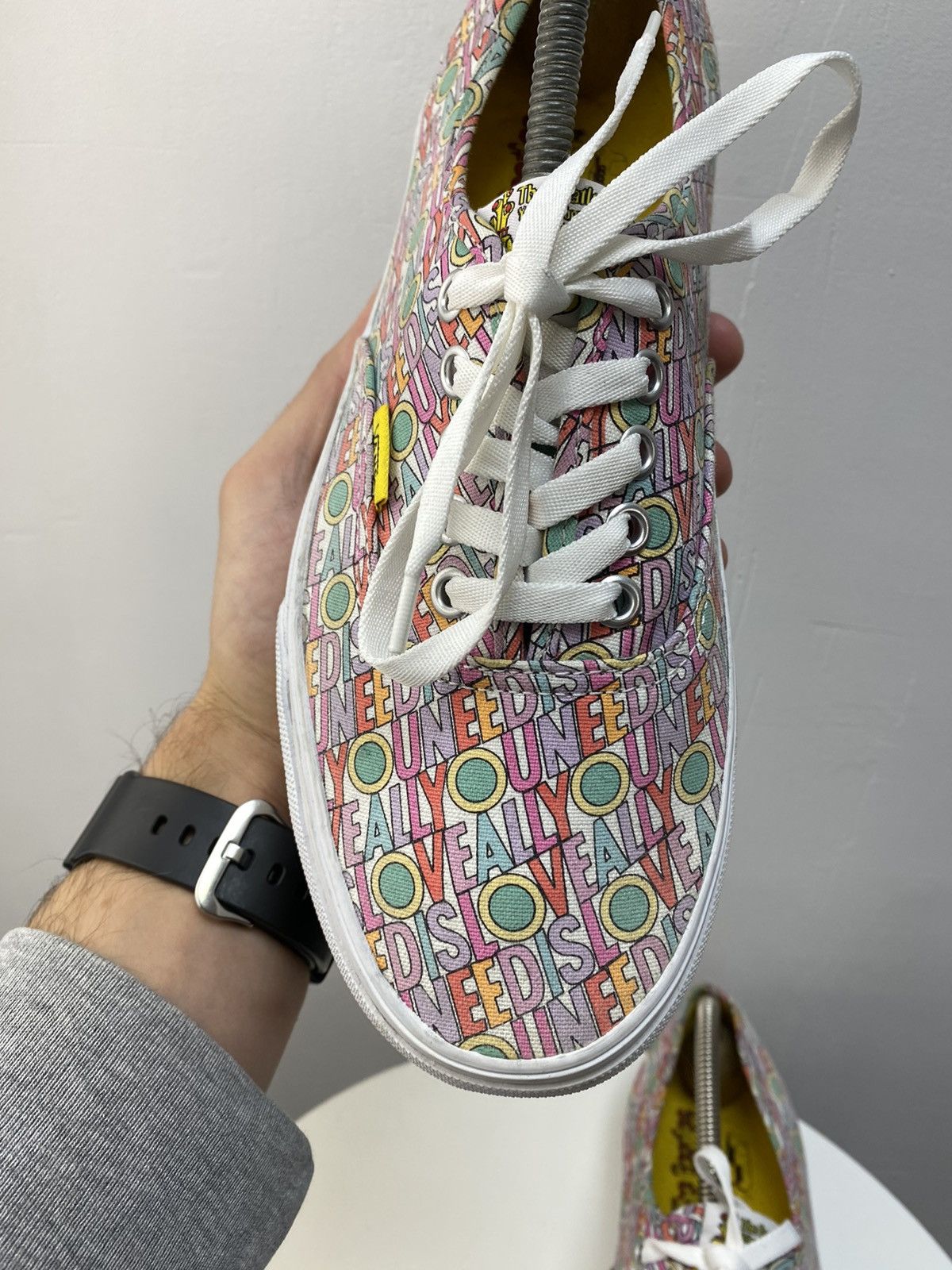 Other Vans X The Beatles Yellow Submarine Shoes 41 Unisex Rare Size US 8 / EU 41 - 7 Thumbnail