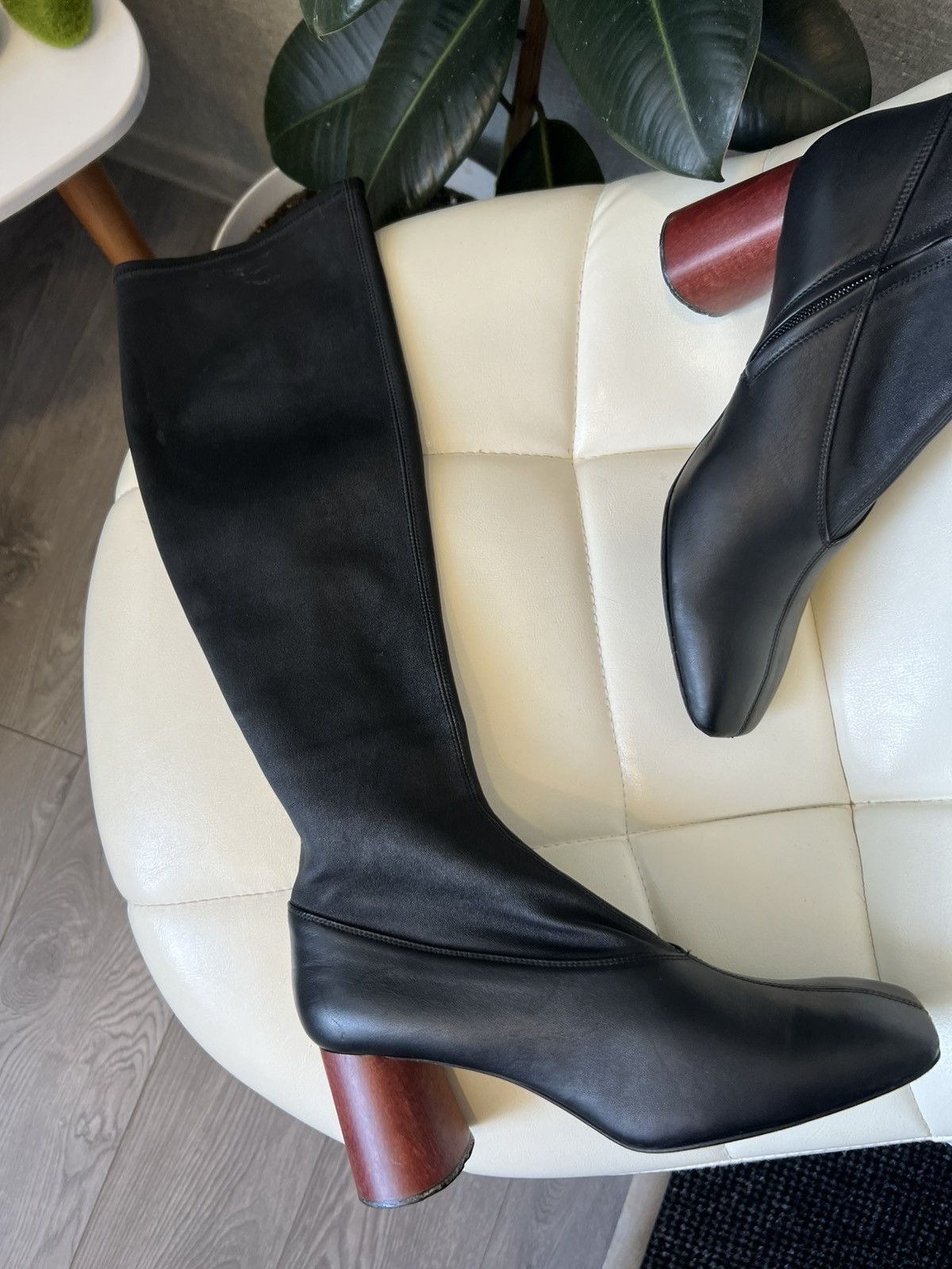Helmut Lang Helmut Lang Black Leather Knee-High Boots Block Heel Size 39 Size US 9 / IT 39 - 12 Thumbnail