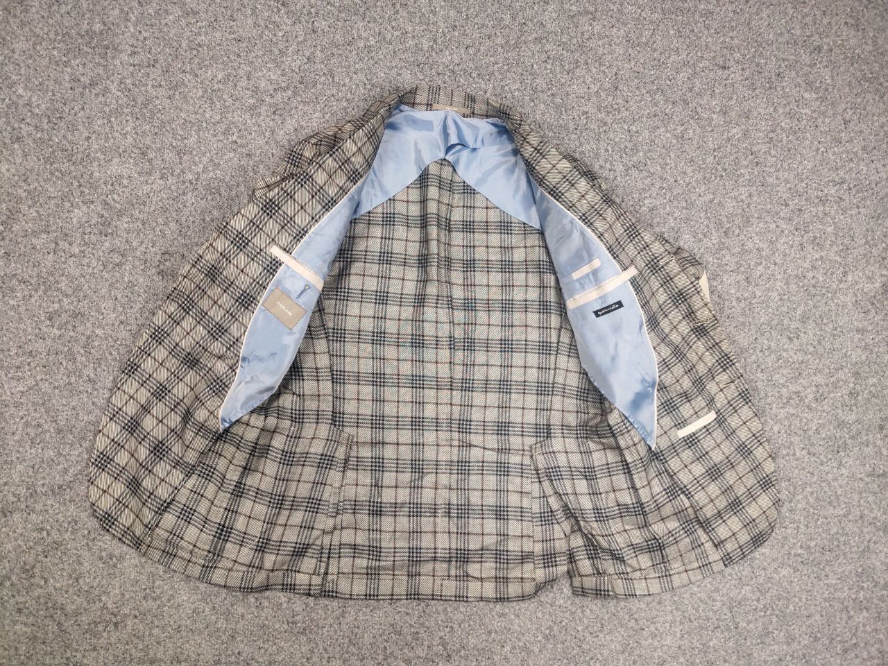 Paoloni Paoloni Italy Design classic light checked Blazer jacket Size US M / EU 48-50 / 2 - 14 Thumbnail