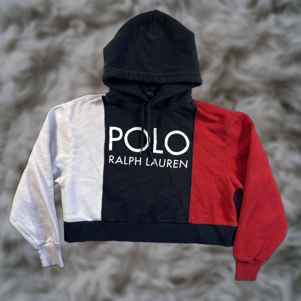 Polo Ralph Lauren **Ralph Lauren Women's Medium Red Hoodie Black Colorblock Pullover** User: **Polo Ralph Lauren Women's Medium Red Colorblock Hoodie Black Pullover** Size M / US 6-8 / IT 42-44 - 1 Thumbnail