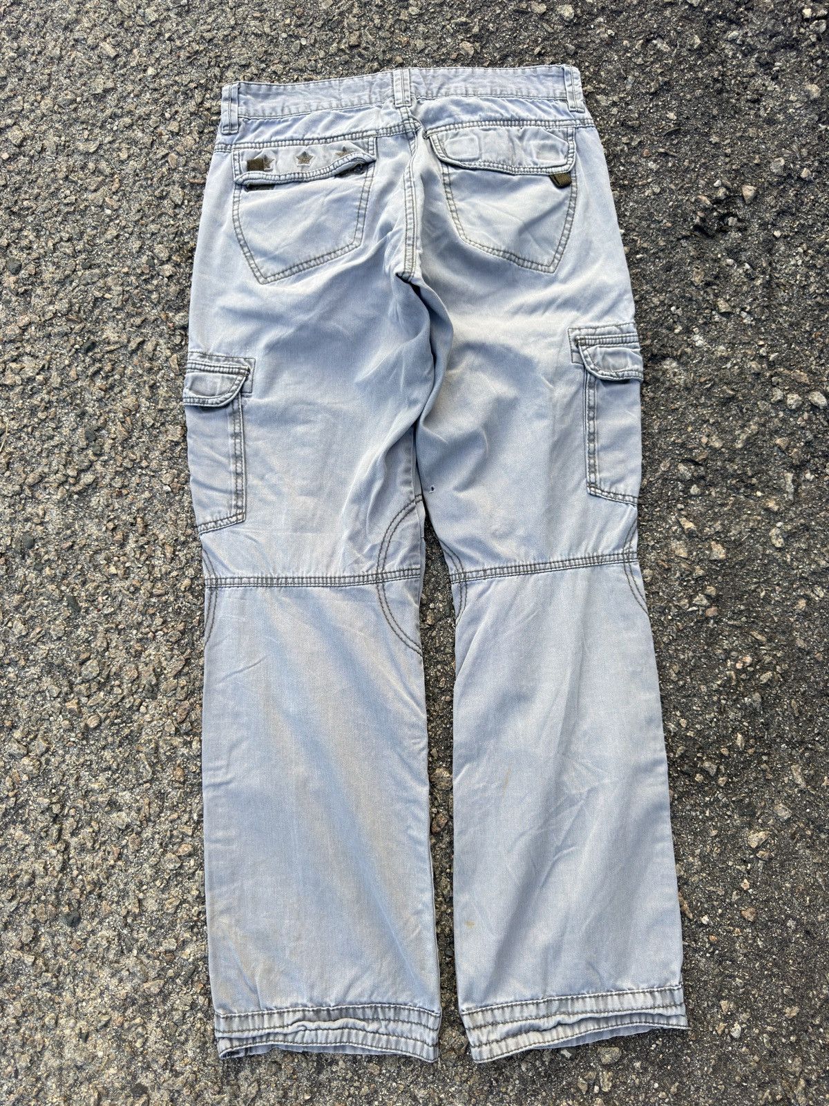 Japanese Brand Cargo Pants Multipocket Streetwear Style Size US 30 / EU 46 - 2 Thumbnail