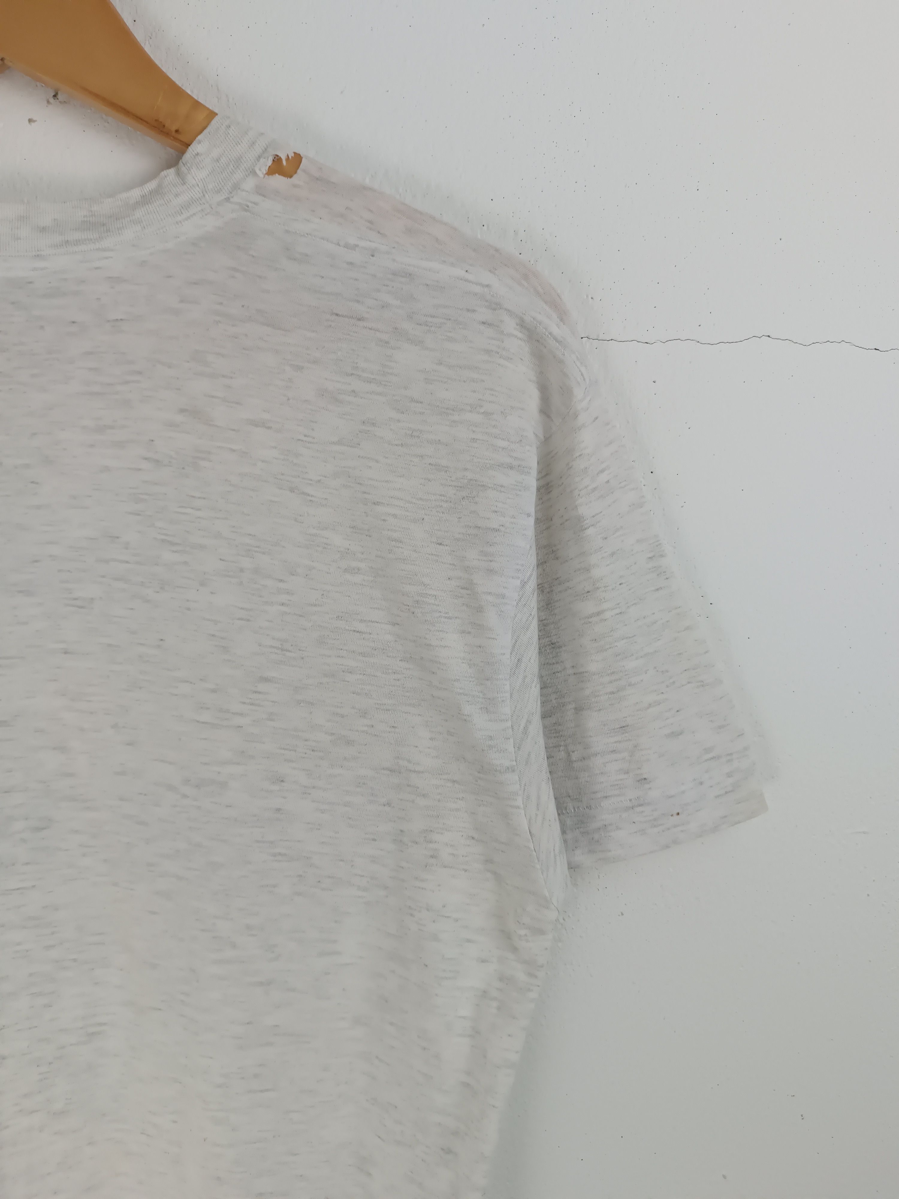 Hanes VINTAGE 90'S DISTRESSED HANES TEE BLANK FOTL ONEITA Size US M / EU 48-50 / 2 - 11 Thumbnail
