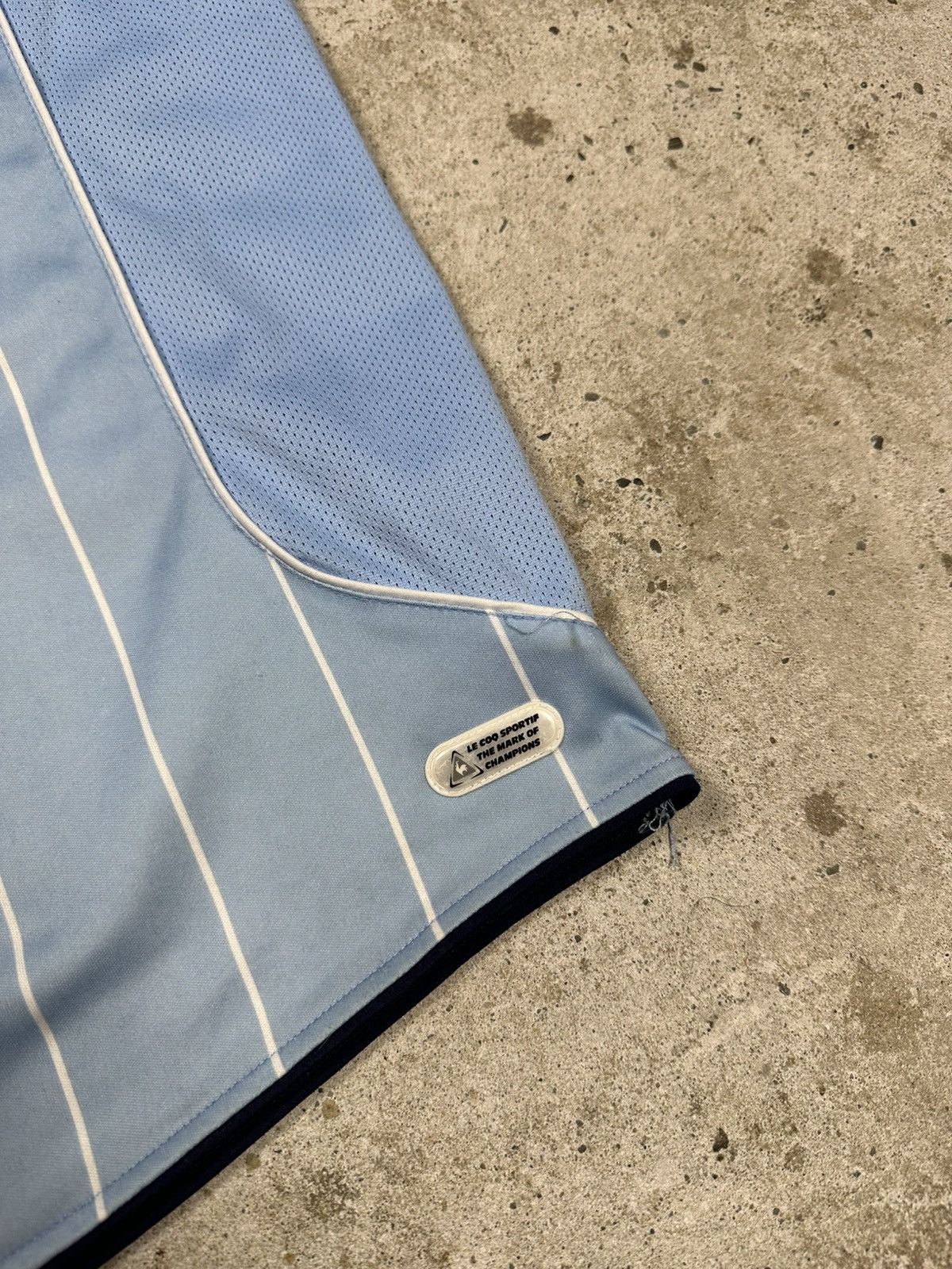Le Coq Sportif × Vintage Vintage Le Coq Sportif x Manchester City 2007/2008 Home Tee Size US L / EU 52-54 / 3 - 3 Thumbnail