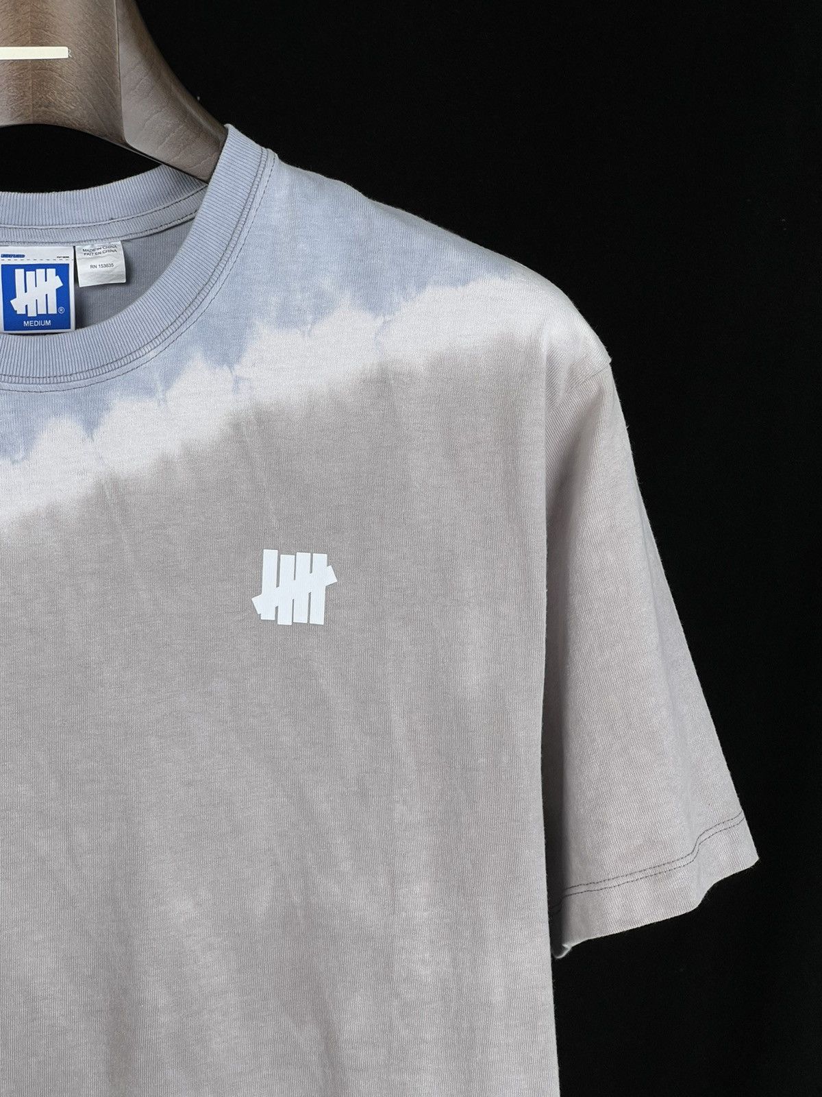 Undefeated Tie dye tee M Size US M / EU 48-50 / 2 - 3 Thumbnail