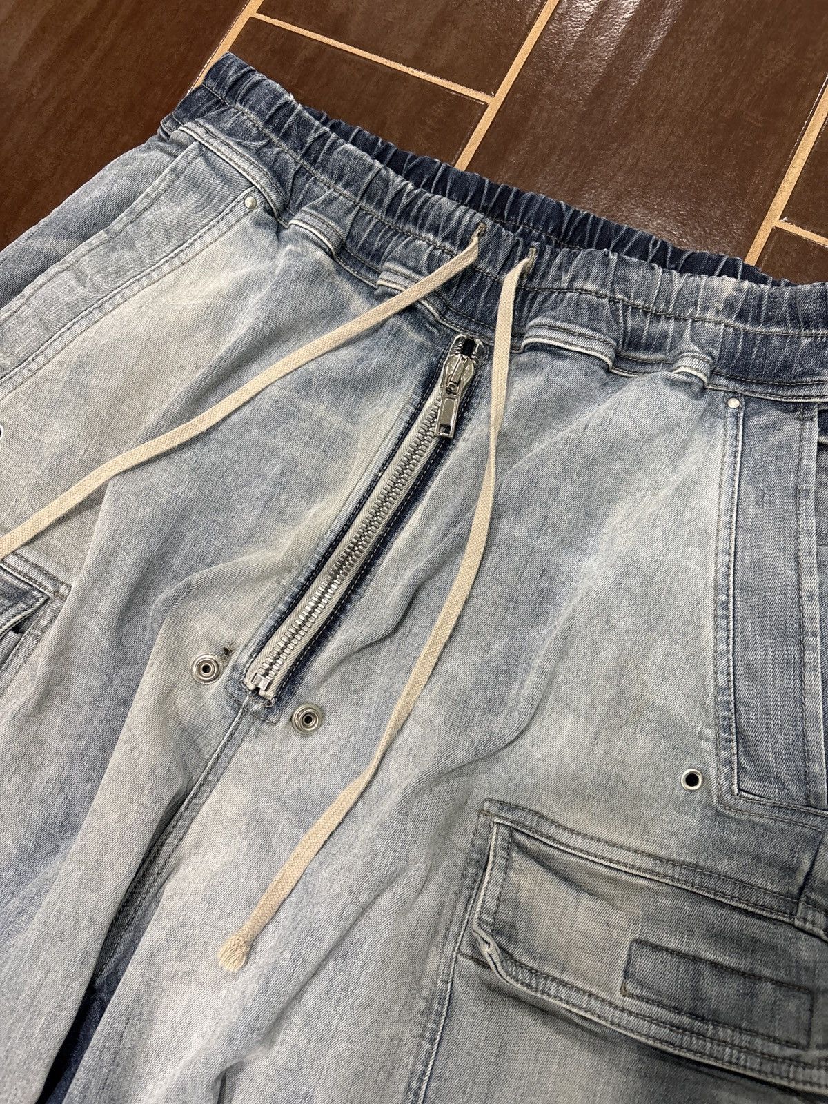 Rick Owens Drkshdw USED Rick Owens DRKSHDW Double Cargo Denim Pants SZ L Size US 36 / EU 52 - 2 Thumbnail