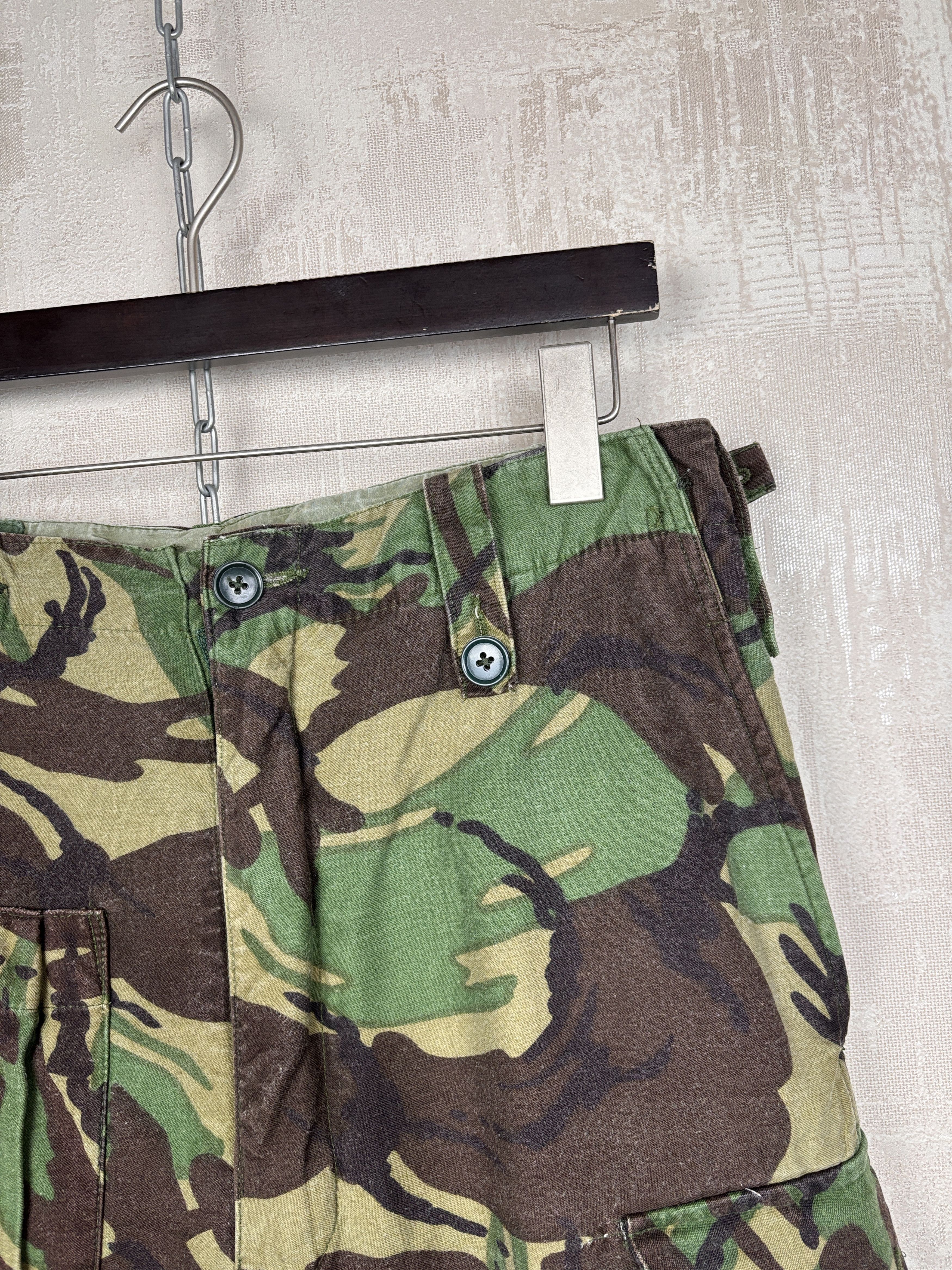 Vintage Vintage British Army Trousers Combat Pattern Nato Pants Size US 32 / EU 48 - 8 Thumbnail