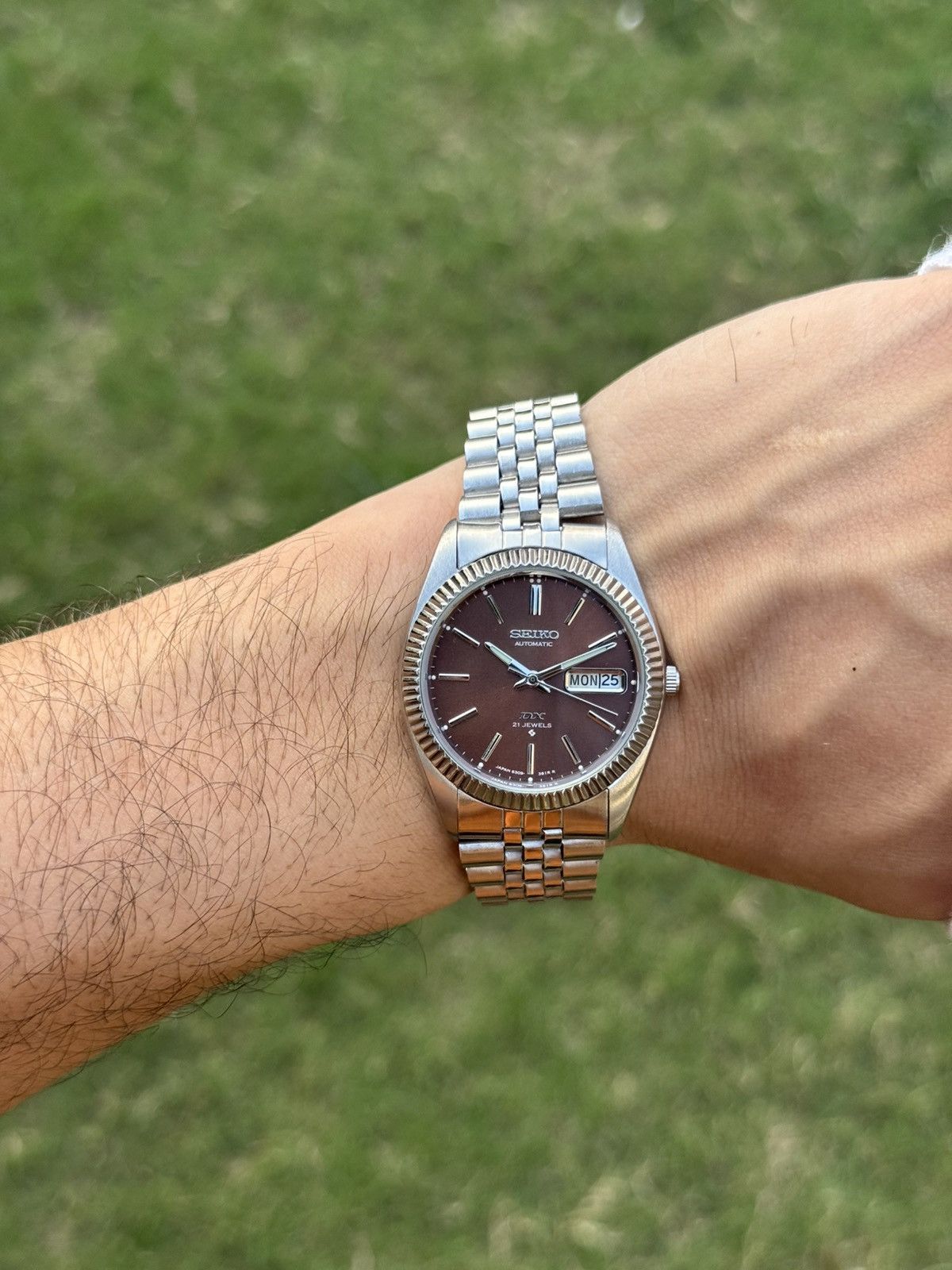 Seiko Seiko 5 DX Fluted Bezel Automatic 6309 Japanese mens Watch Size 36 - 23 Thumbnail