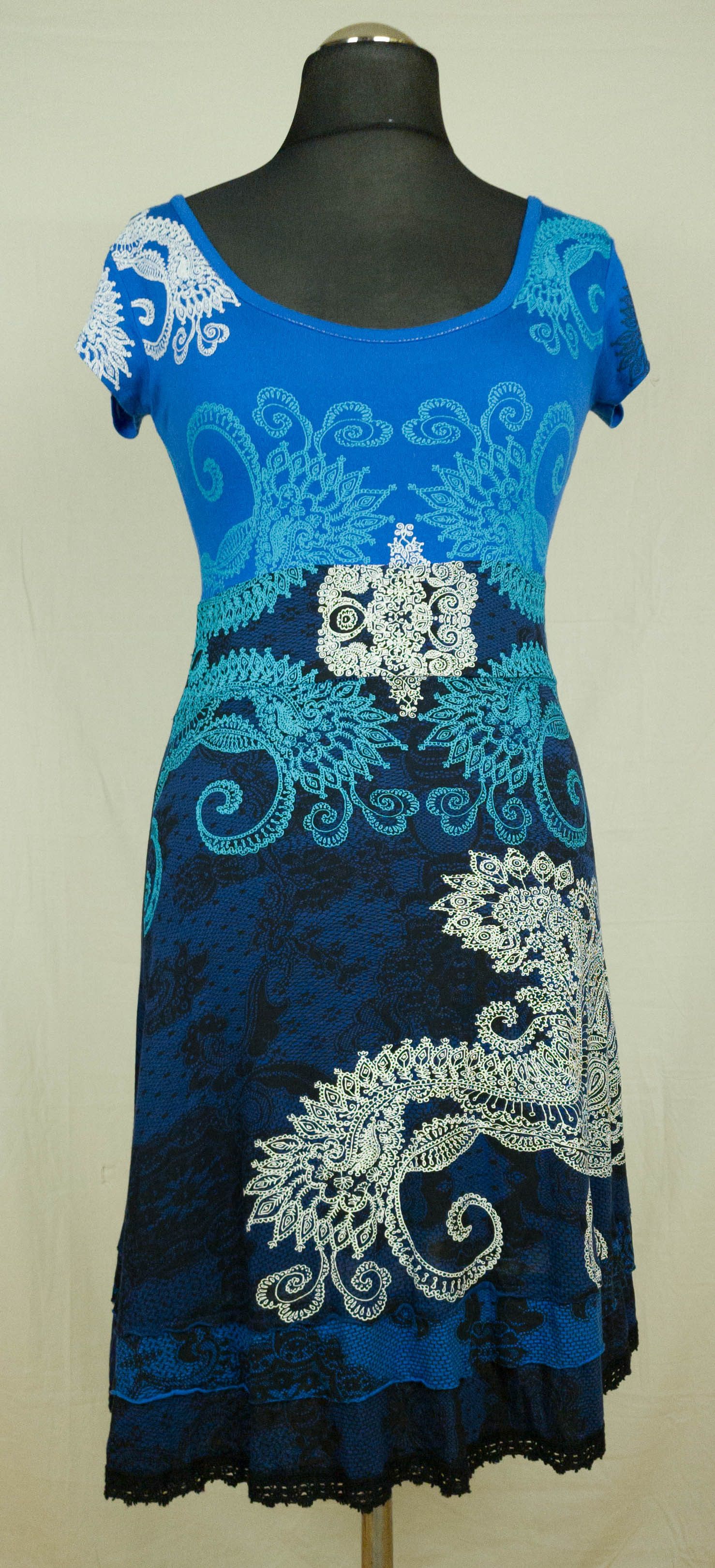 Desigual Desigual womens dress size M gc Size M / US 6-8 / IT 42-44 - 1 Thumbnail