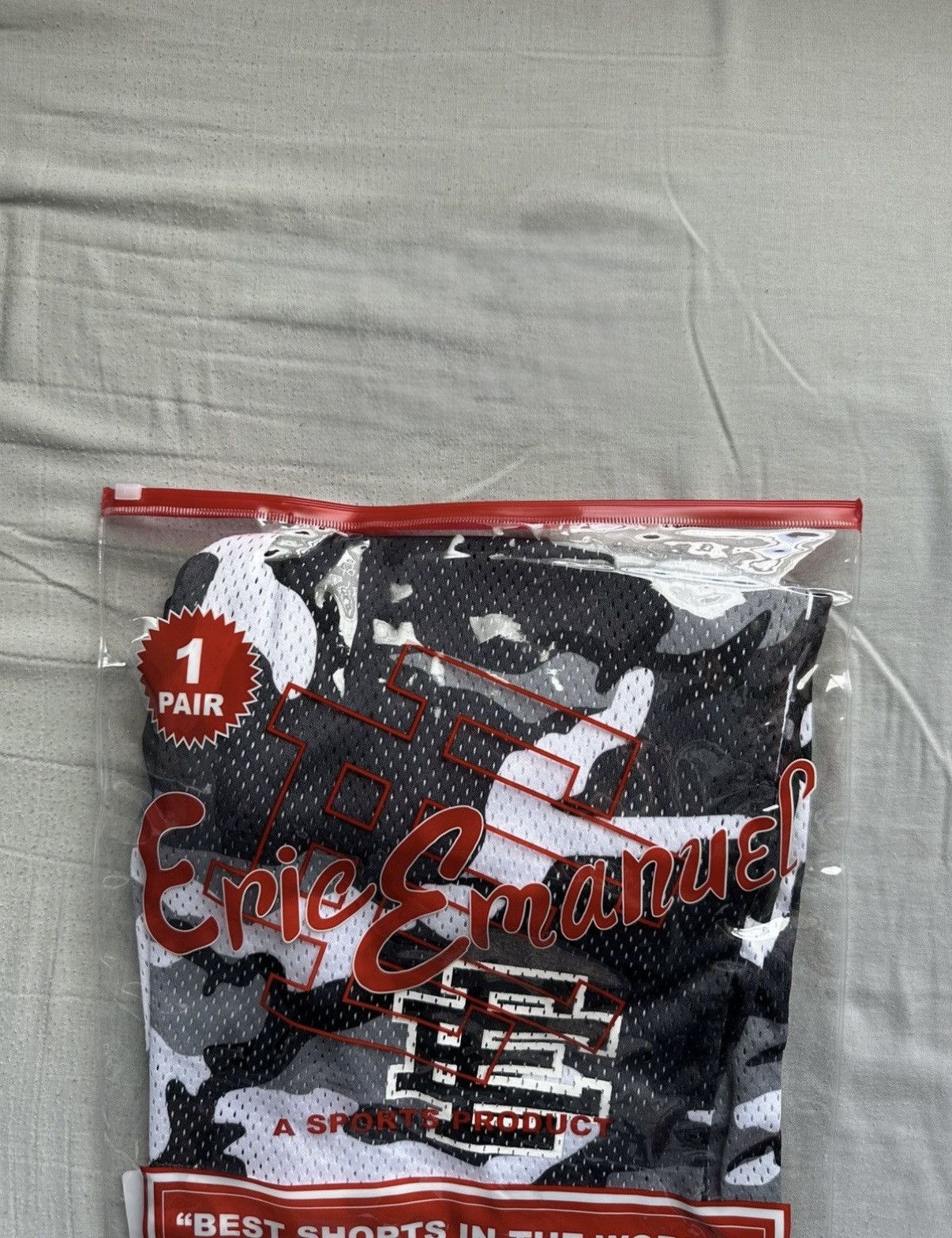 Eric Emanuel Black/white Camo Eric Emanuel Shorts Size US 36 / EU 52 - 4 Thumbnail